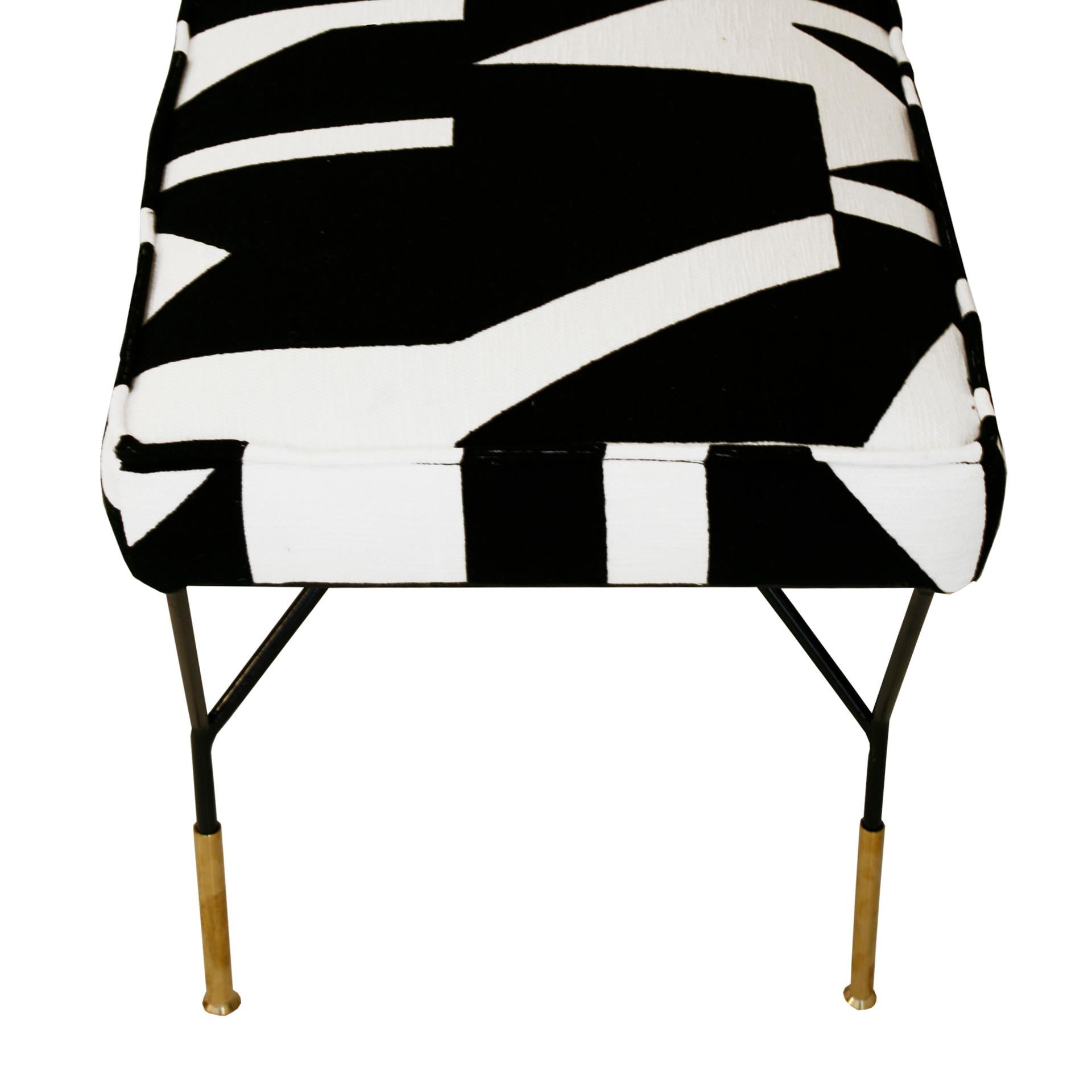 Late 20th Century Modern Black Lacquered Iron and Patterned Cotton 1970s Italian Stool For Sale