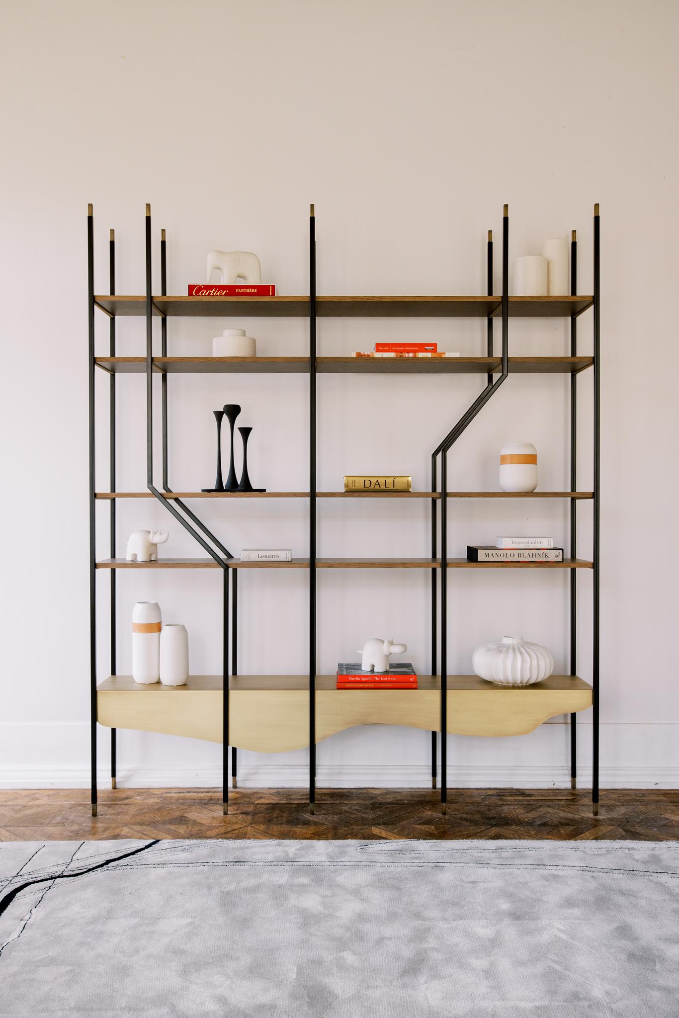 The Moderns Lage Bookcase, Brass Walnut, Handmade in Portugal by Greenapple en vente 6