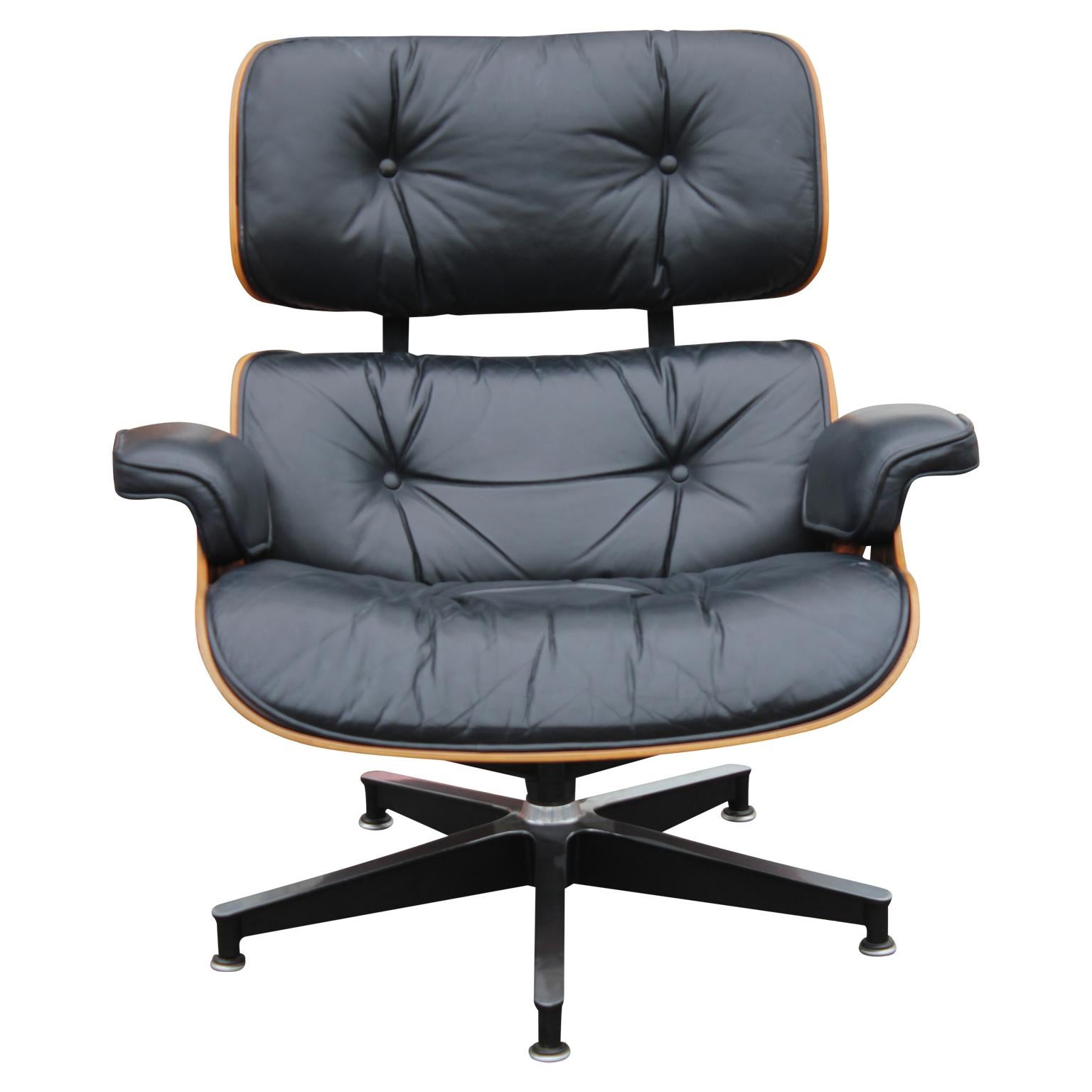 American Modern Black Leather and Rosewood Herman Miller Eames Lounge Chair and Ottoman