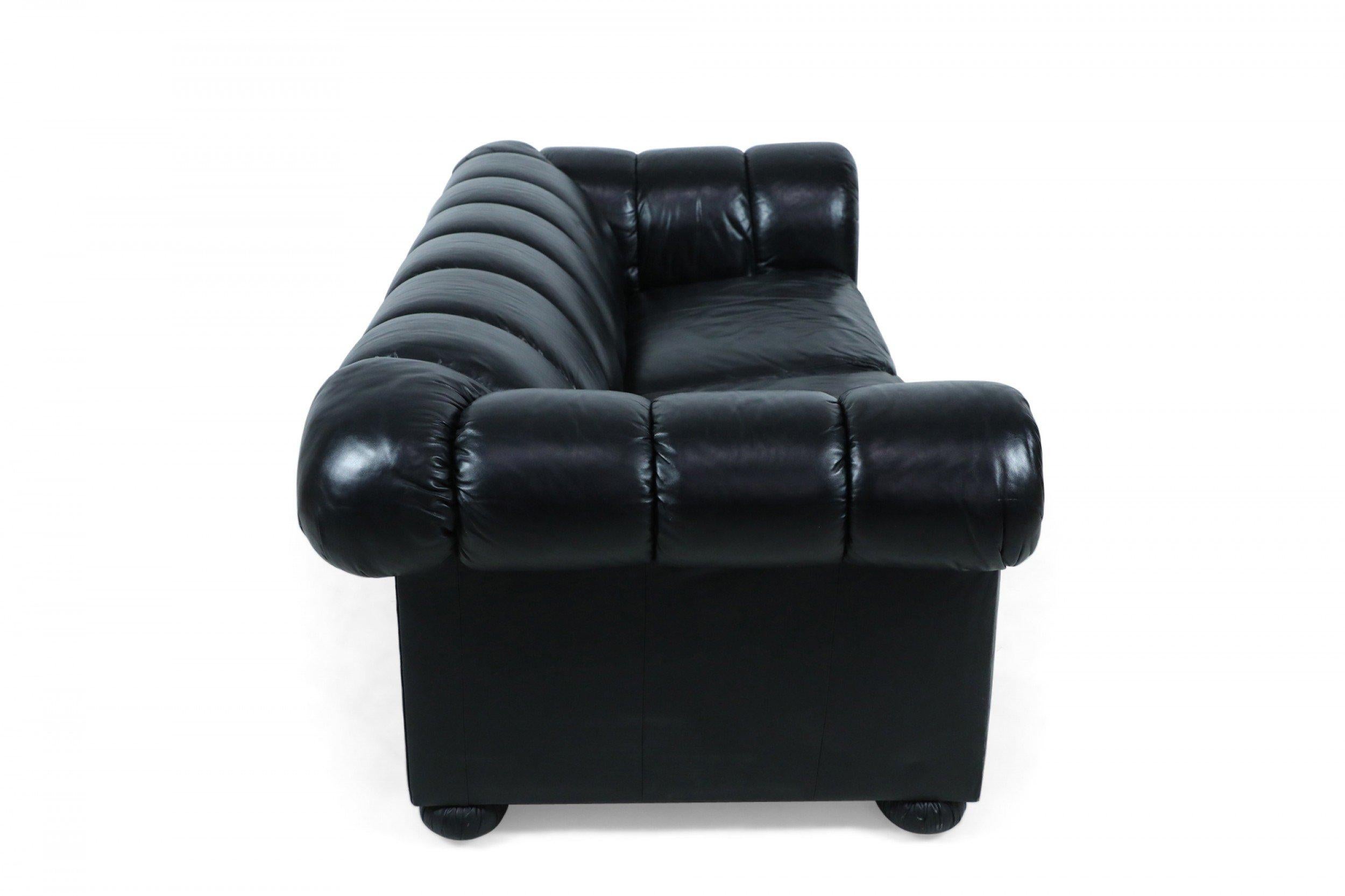 Modern Black Leather Channeled Sofa with Pull Out Bed In Good Condition For Sale In Queens, NY
