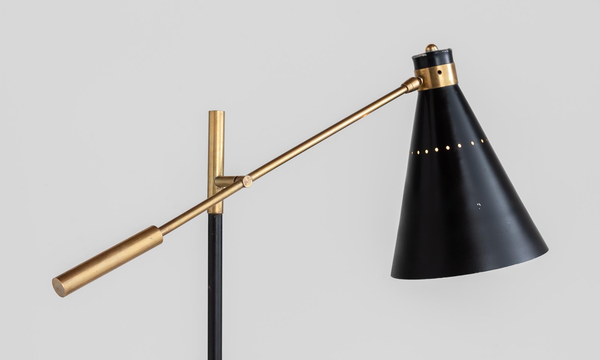 Painted Modern Black Metal and Brass Floor Lamp, Italy, circa 1960