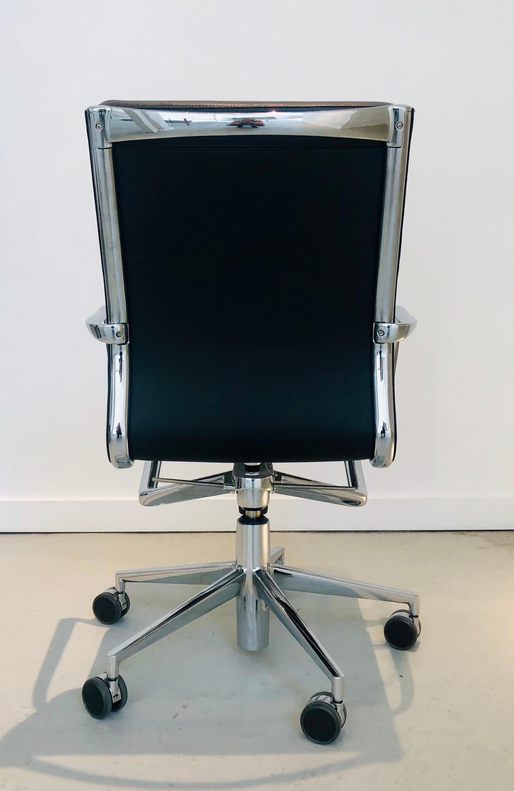 Modern Black Office Chair - Rolling Swivel with Arms by Alberto Meda - Alias In Good Condition In San Francisco, CA