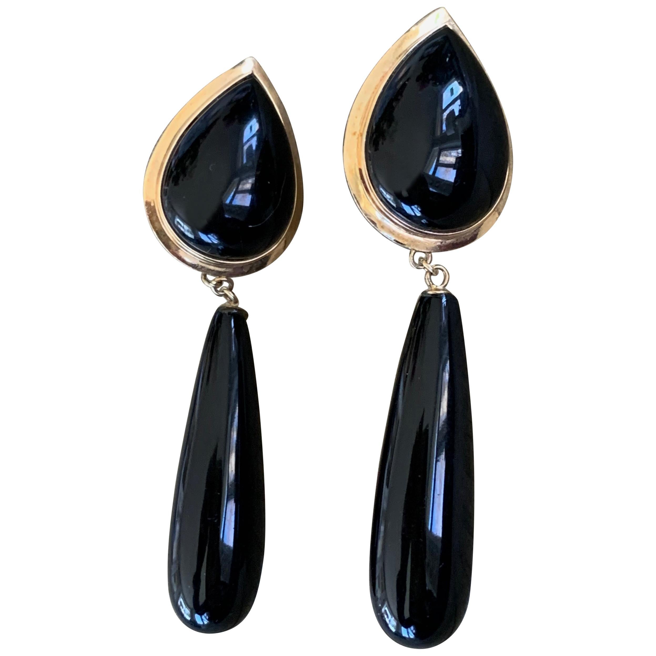 A PAIR OF GOLD COLOUR  & BLACK ONYX DANGLY  LEVERBACK HOOK EARRINGS NEW. 