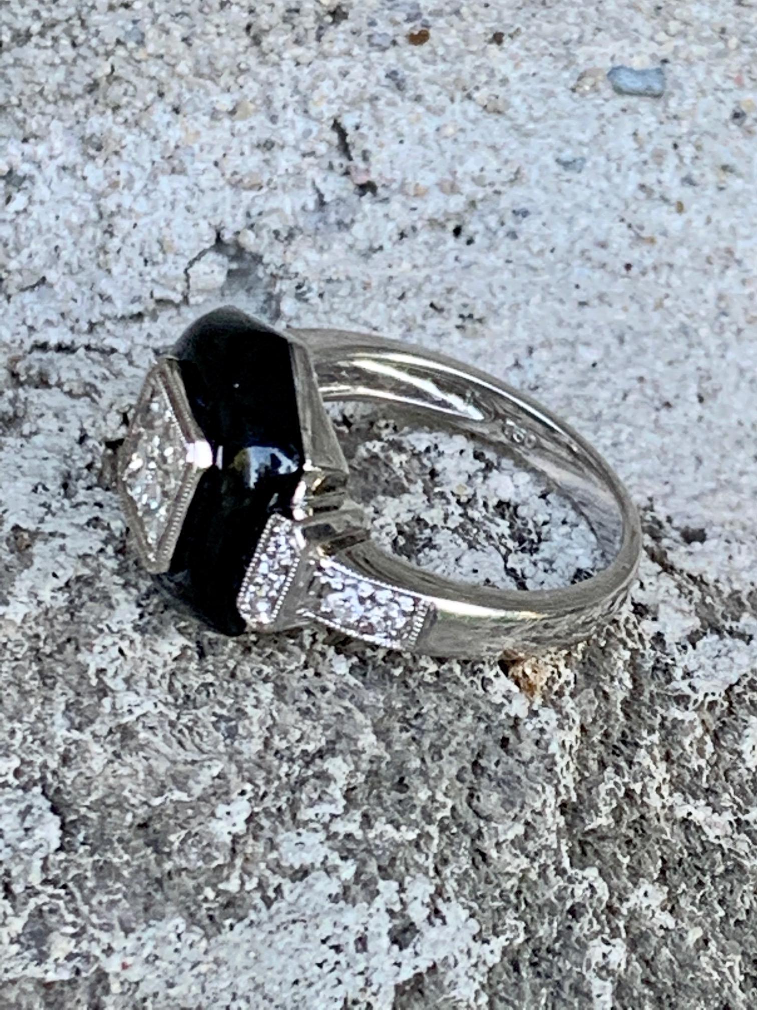 Princess Cut Modern Black Onyx and Diamond 18 Karat White Gold Ring - Size 6 1/2