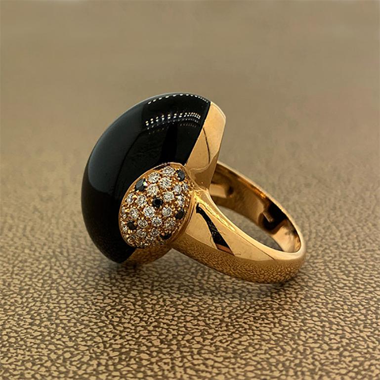 gold ring with black onyx and diamond