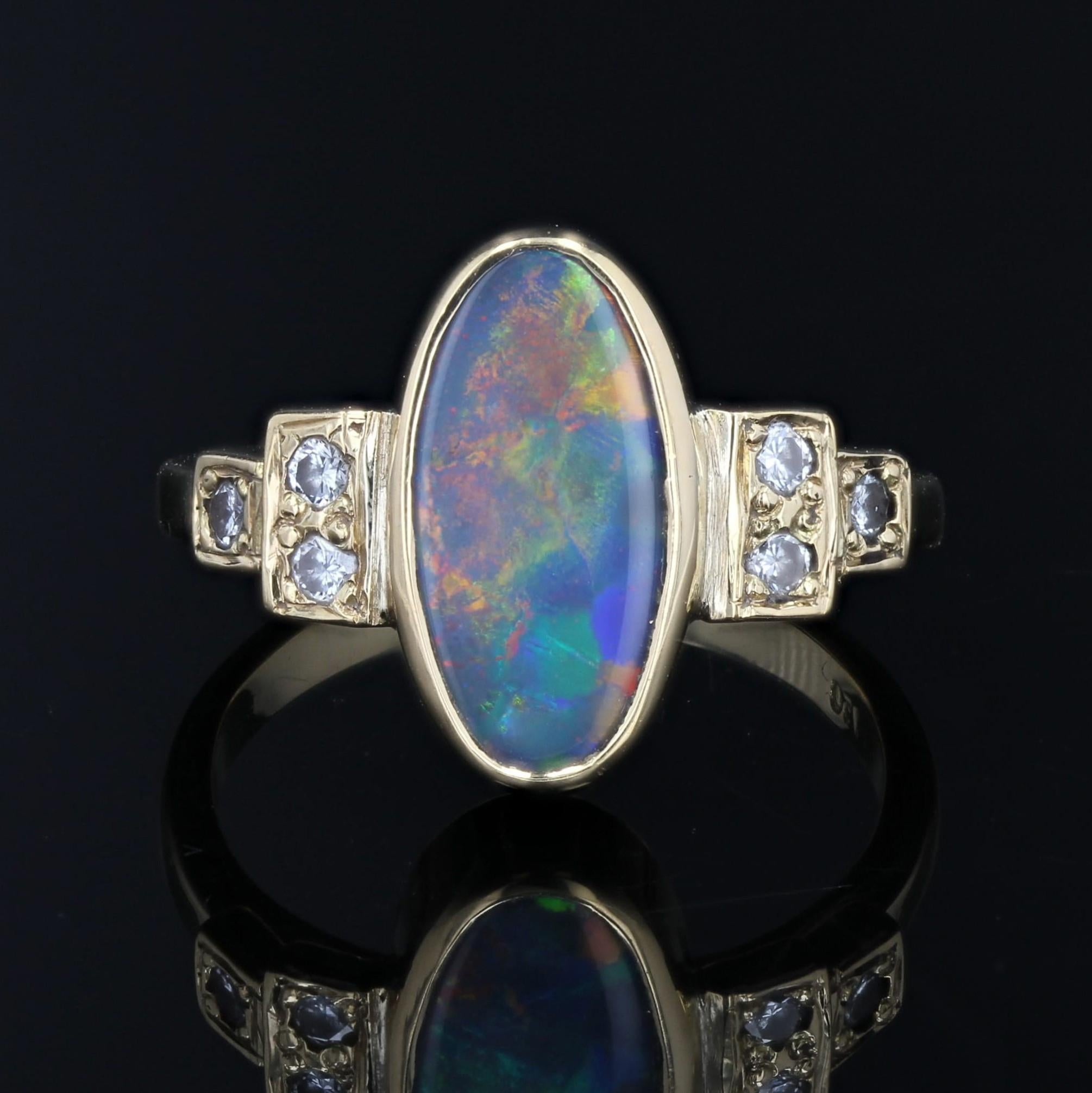 Women's Modern Black Opal Diamonds 18 Karat Yellow Gold Geometric Ring For Sale