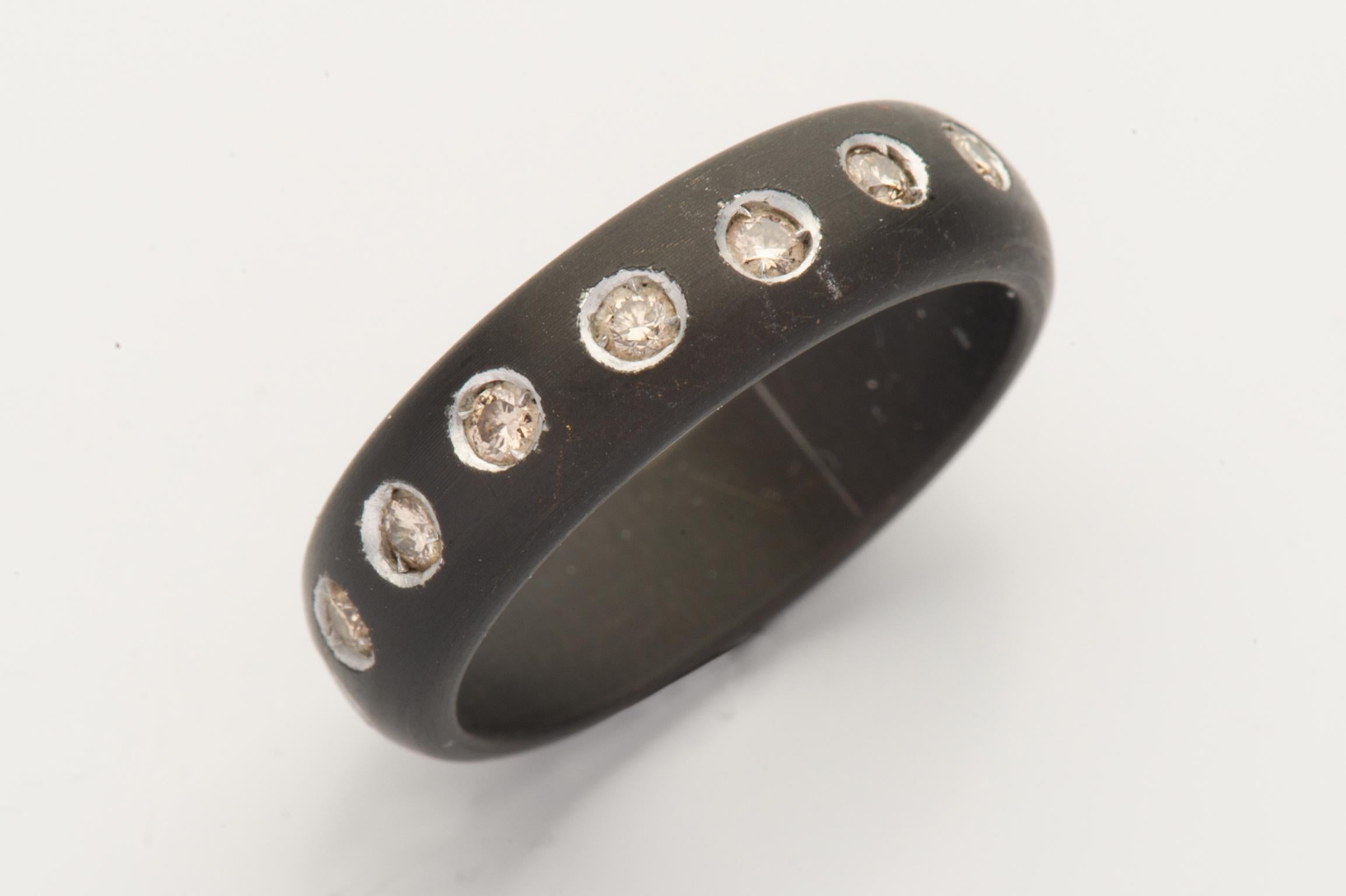 Contemporary Modern Black Ring with Glitters For Sale