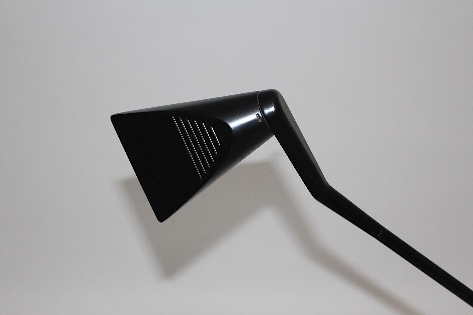 Aluminum Modern Black Vintage Table Lamp Zelig by Walter Monici for Lumina, 1980s, Italy For Sale