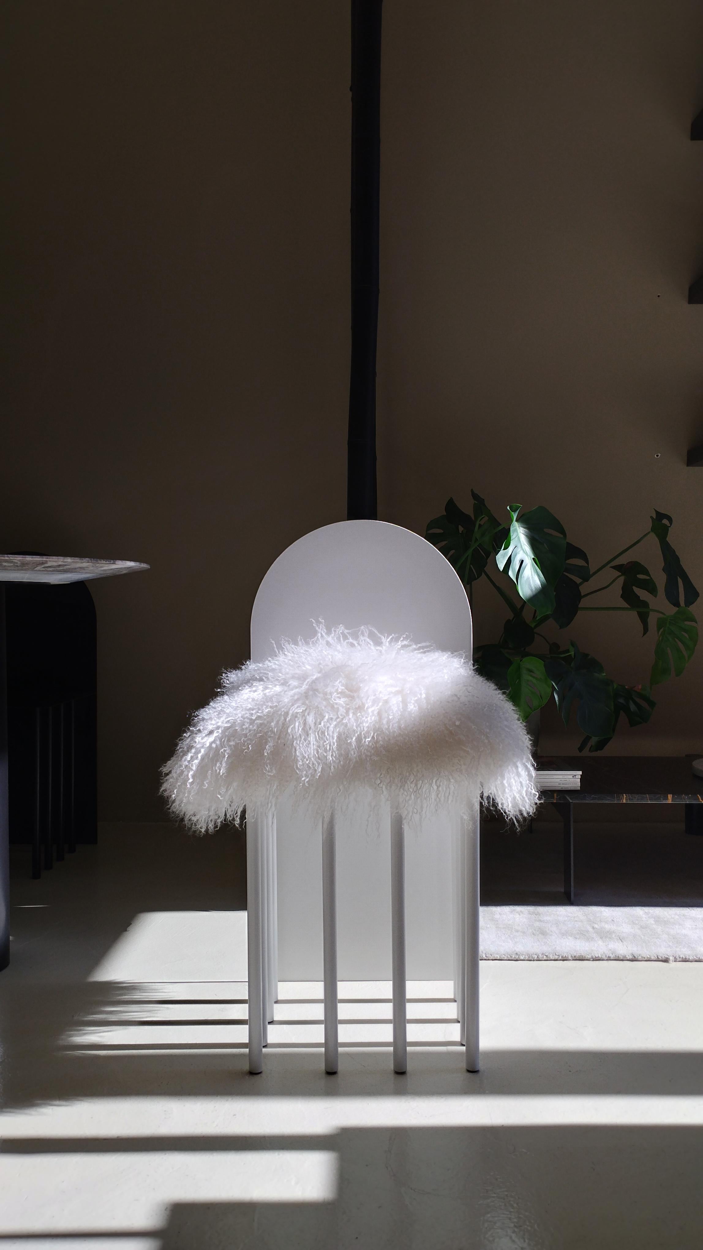 Modern Black White Chair Metal Mongolian Pillow by Nobe Italia For Sale 5