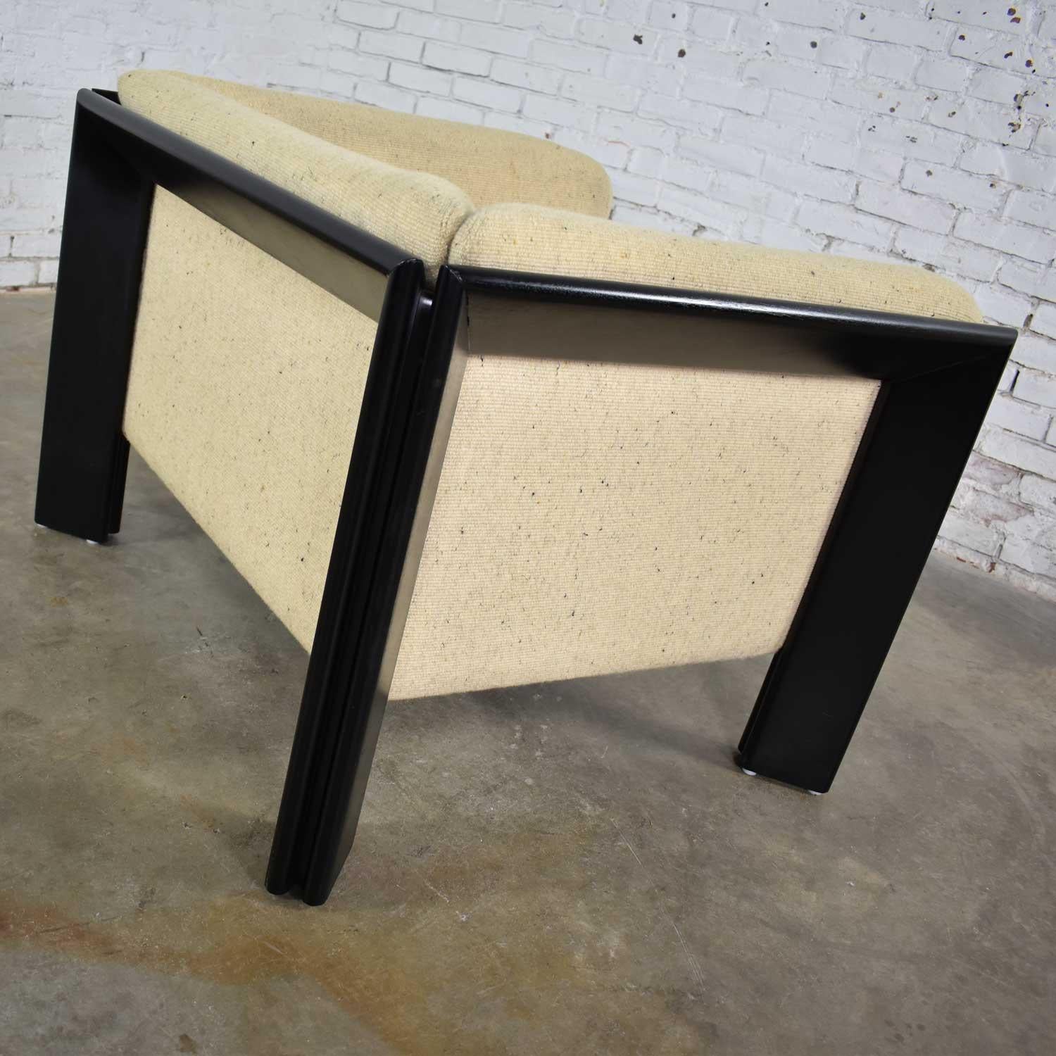 20th Century Modern Black and White Cube Club Lounge Chair Metropolitan Furniture Co.