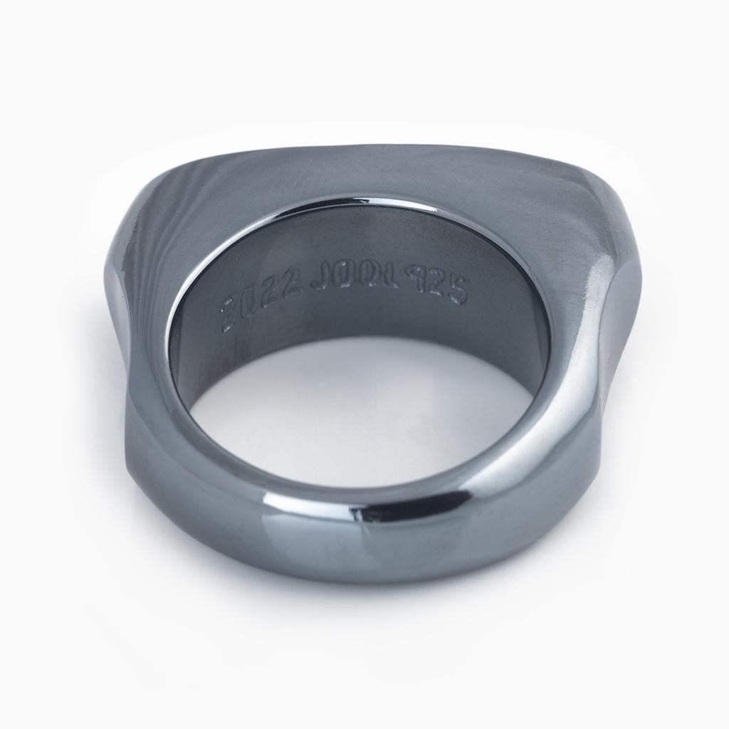 Modern Blackened Sterling Silver Gray Spinel Black Diamond Men's Ring For Sale 2