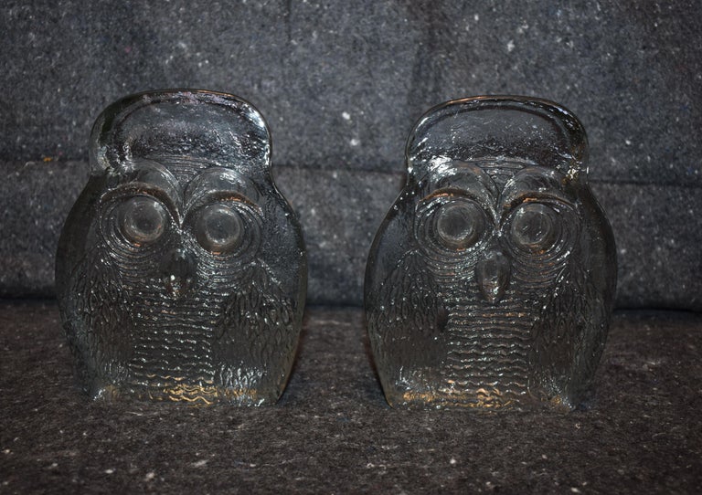 Mid-Century Modern Modern Blenko Glass Owl Bookends For Sale