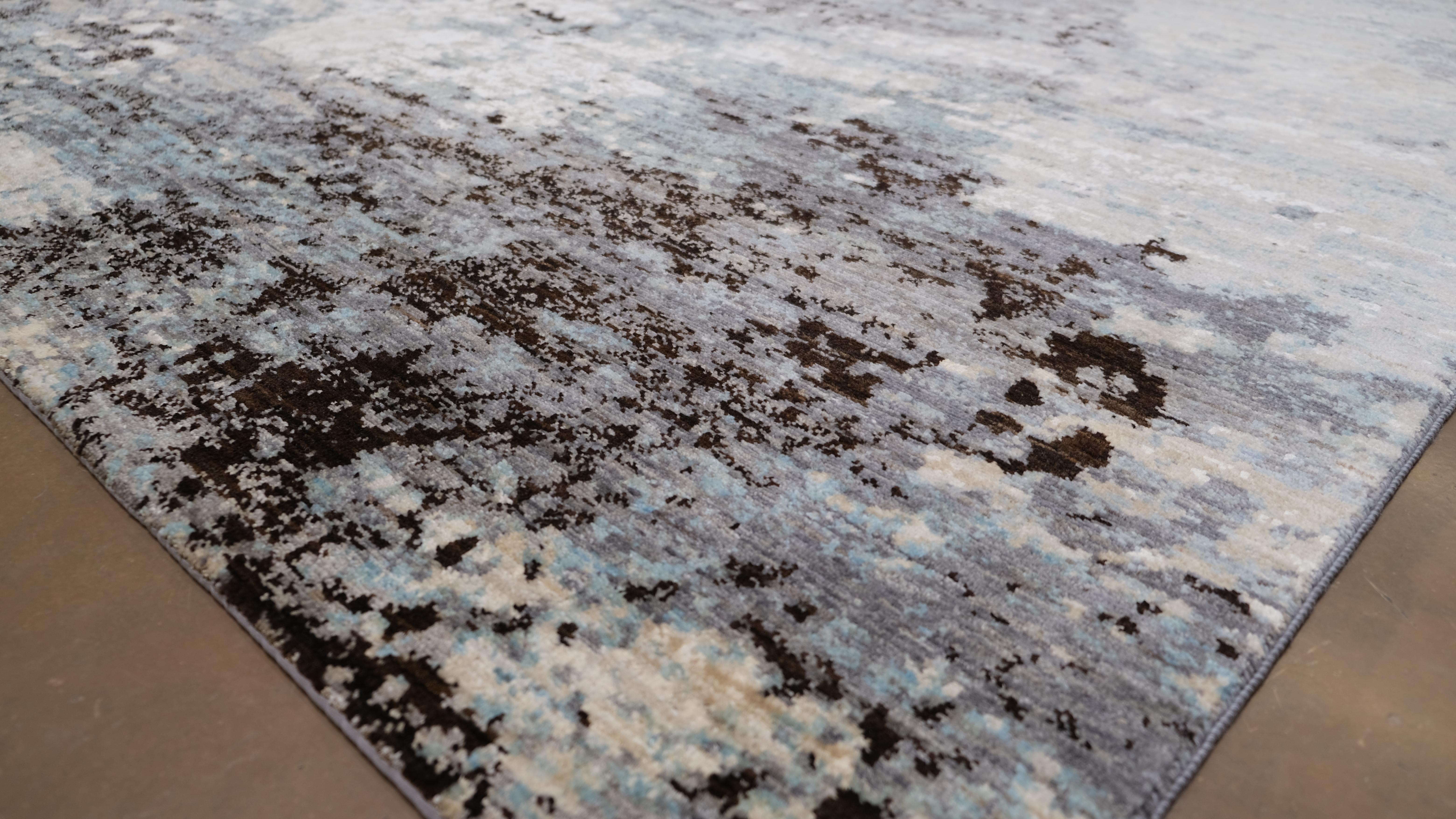 Alfombra Abstracta Moderna Azul y Beige de Lana y Seda 7'10''x10' en Nuevo estado para la venta en Torrance, CA