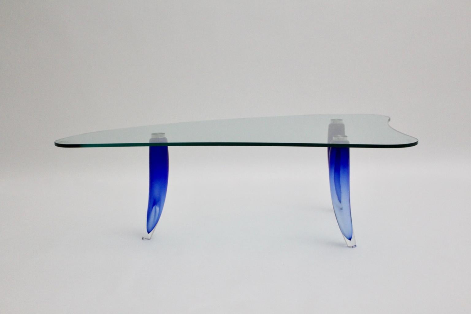 Table basse moderne en verre vintage bleu et transparent Seguso attr. Italie:: vers 1980 en vente 2