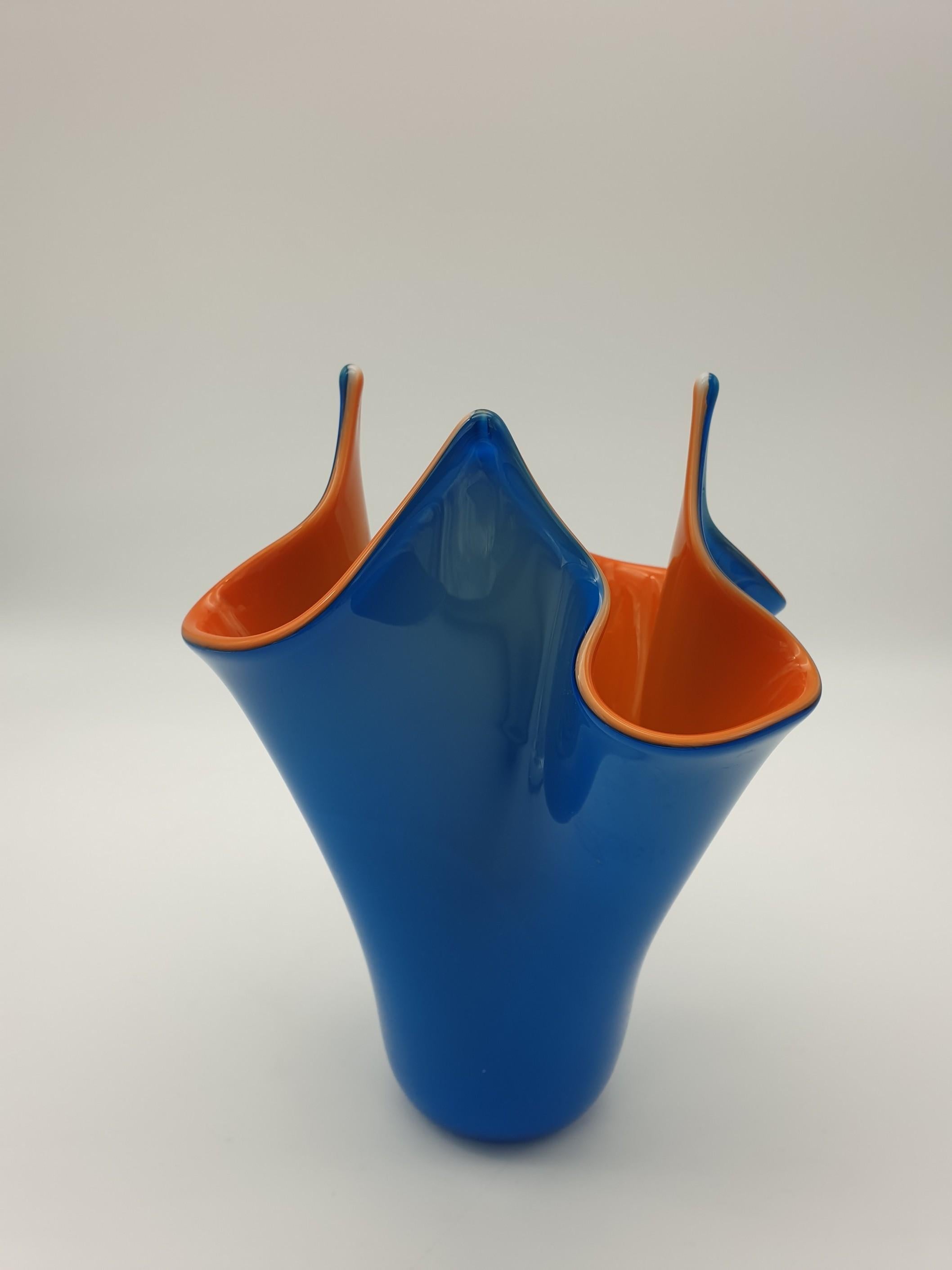 Late 20th Century Modern Blue and Orange Incamiciato Fazzoletto Murano Glass Vase by Gino Cenedese For Sale