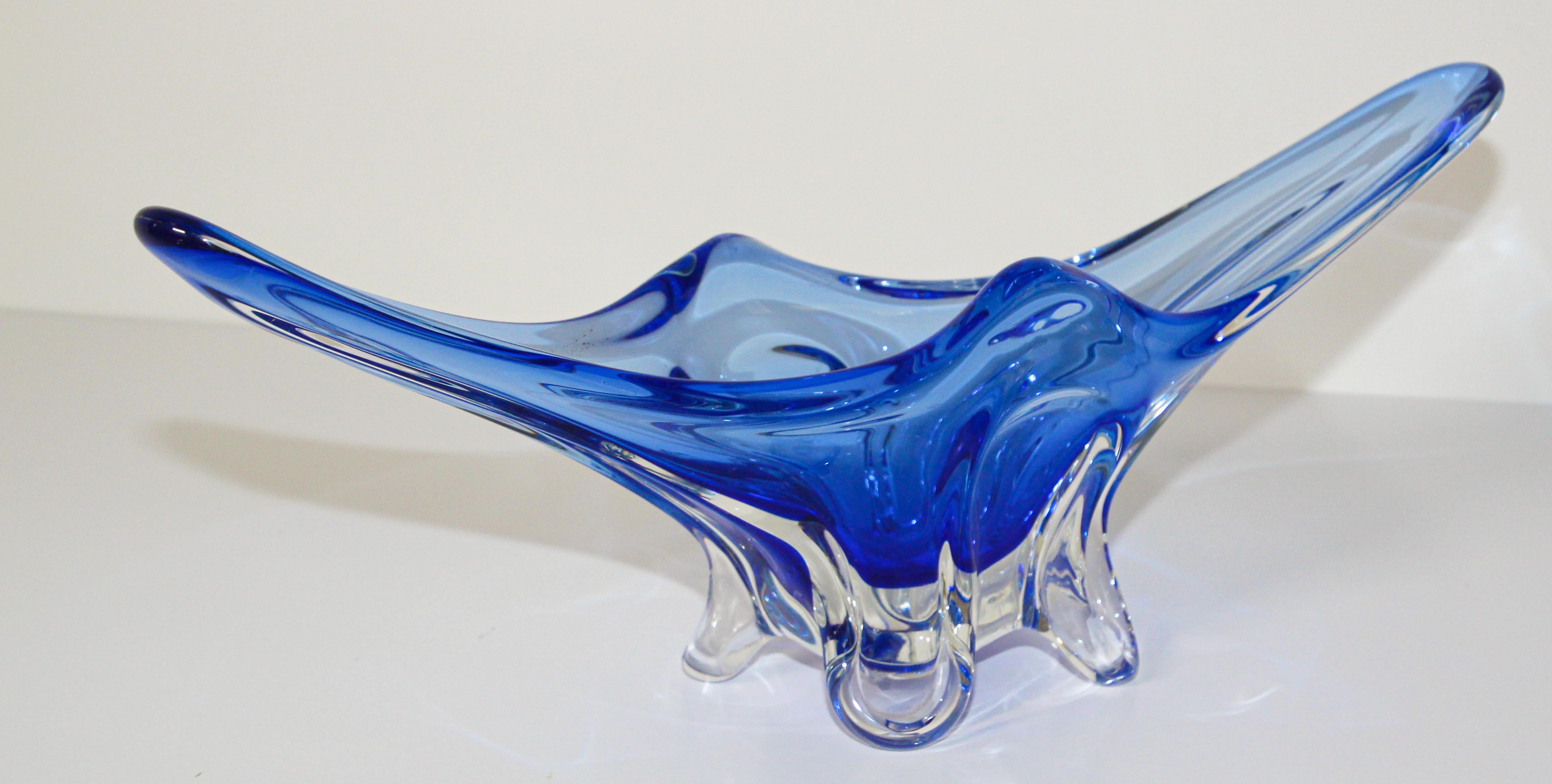 Cuenco decorativo grande azul moderno de cristal de Murano soplado a mano 4