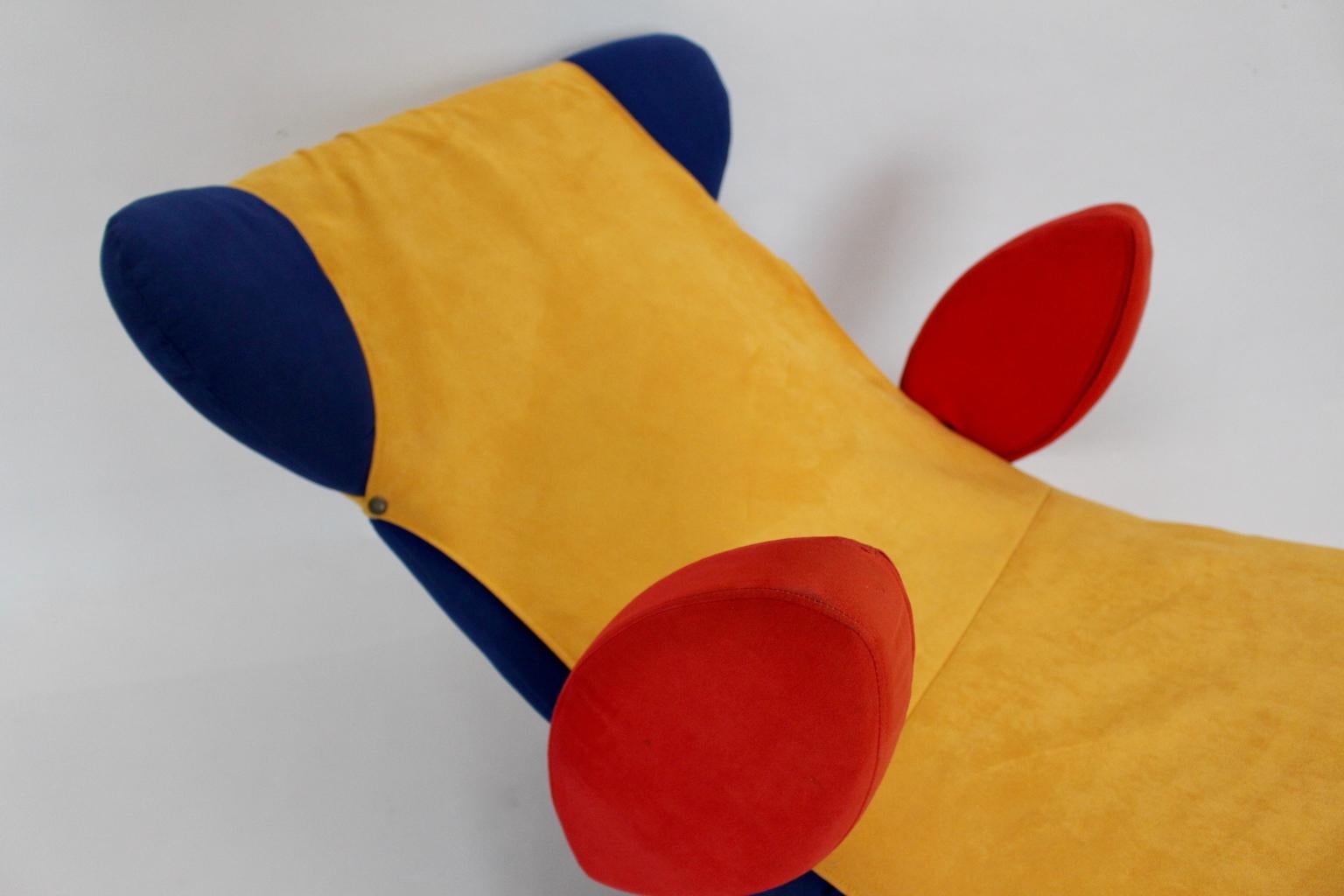 Modern Blue Red Yellow Pop Art Vintage Chaise Longue, circa 1980 7