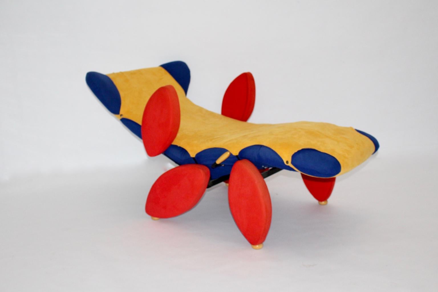 Modern Blue Red Yellow Pop Art Vintage Chaise Longue, circa 1980 In Good Condition In Vienna, AT