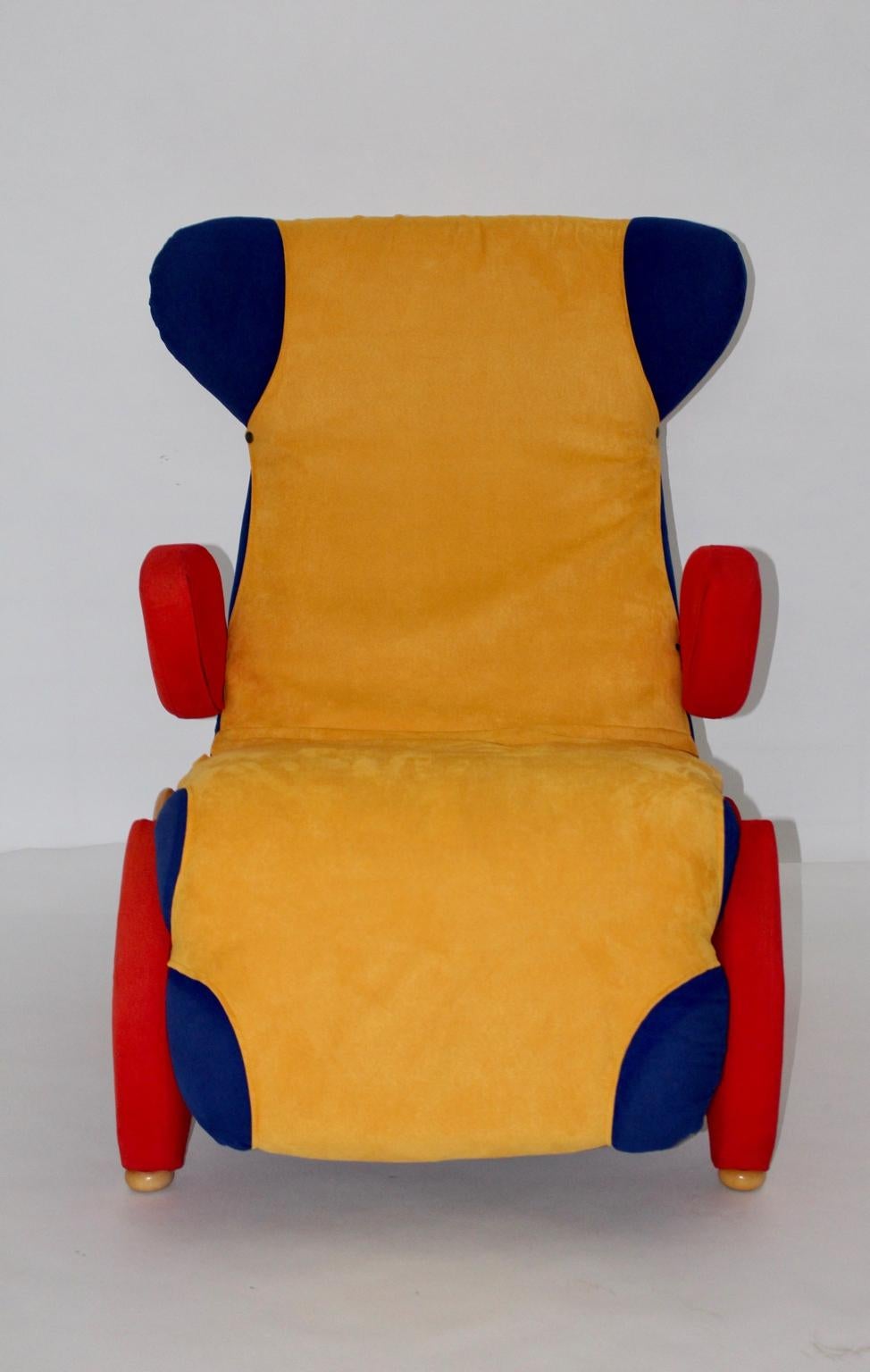 Modern Blue Red Yellow Pop Art Vintage Chaise Longue, circa 1980 4