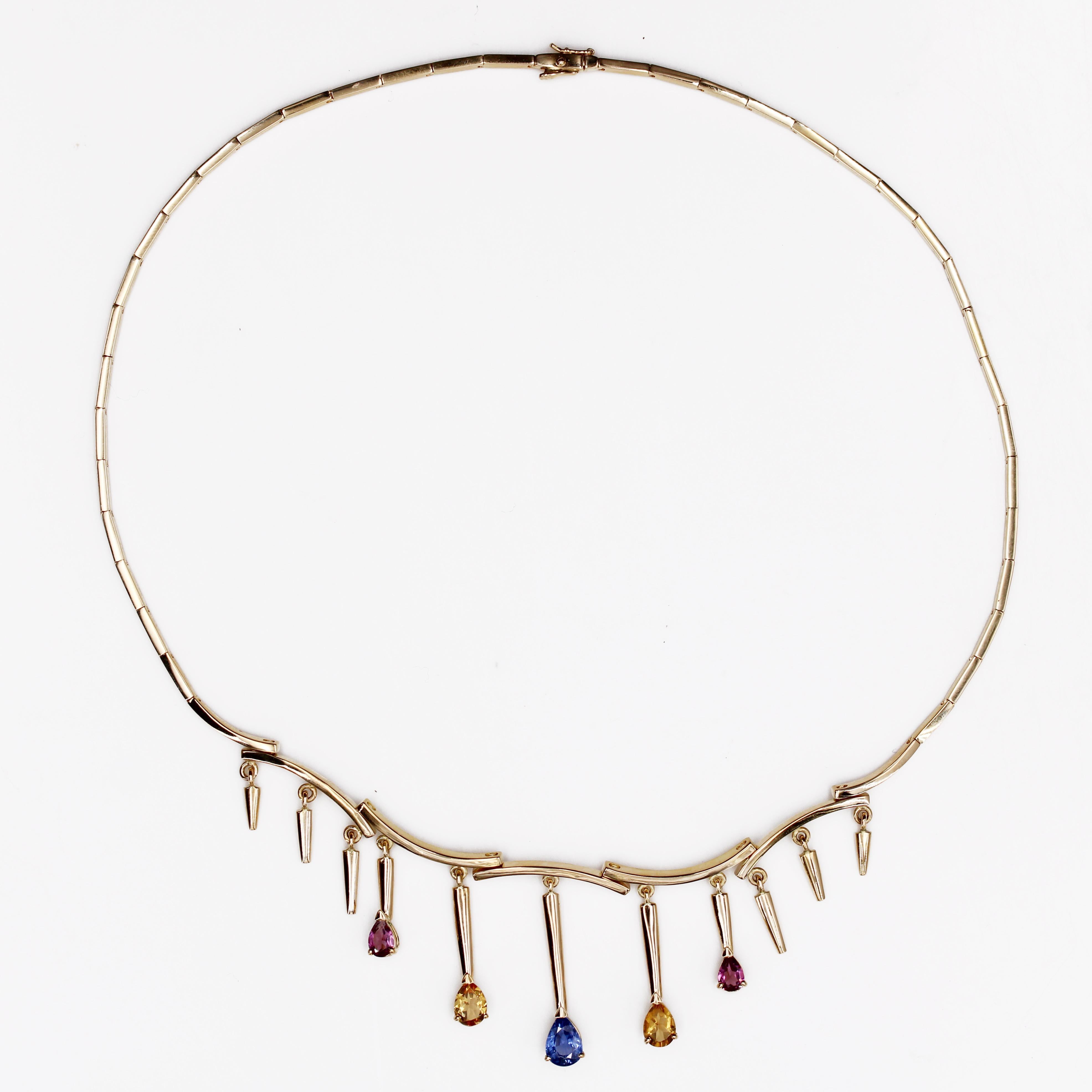 Pear Cut Modern Blue Rose and Yellow Sapphires 18 Karat Yellow Gold Drapery Necklace For Sale