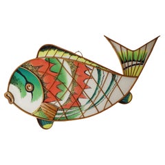 Décoration murale boho moderne de grands poissons en bambou des années 1970
