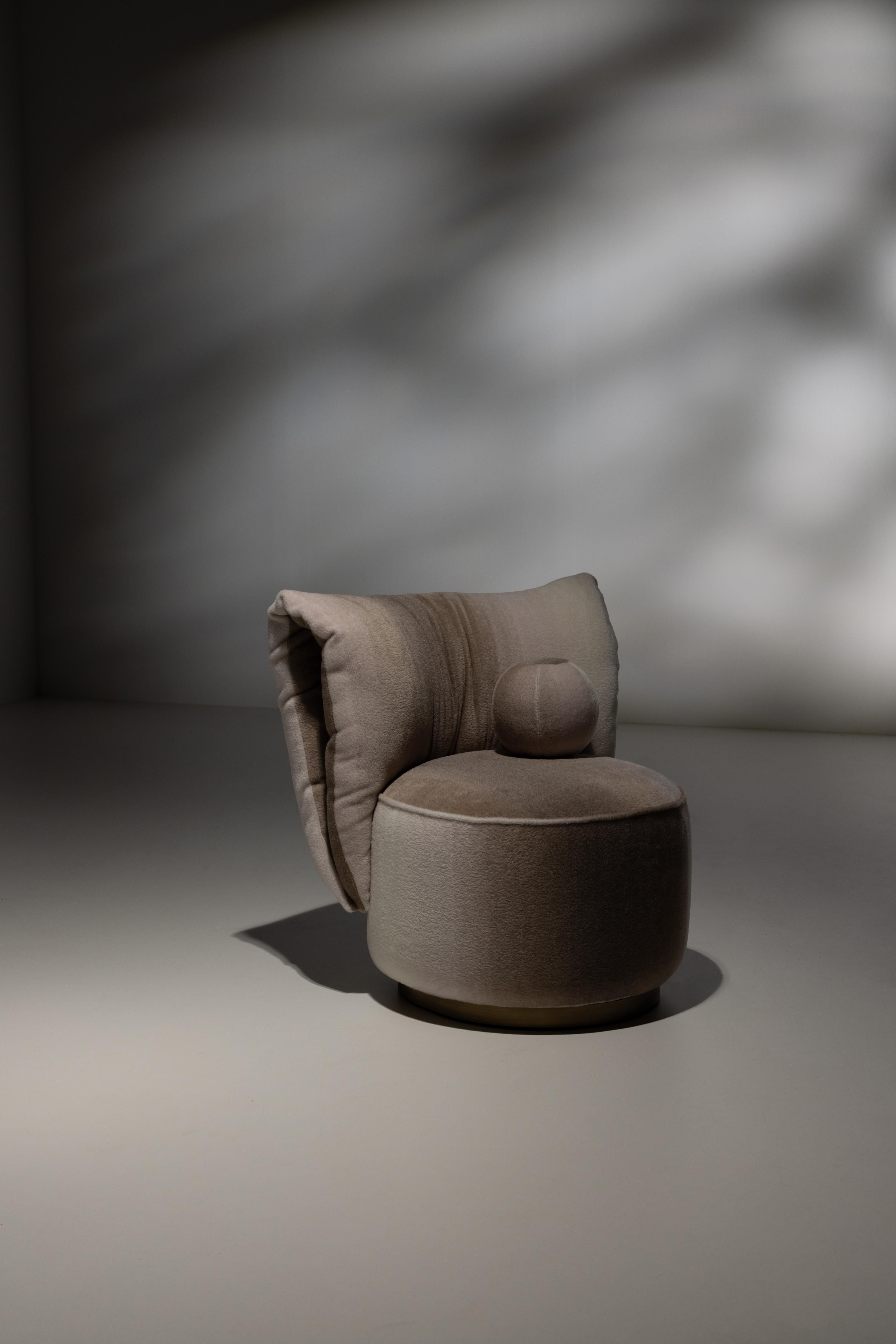 Fauteuil moderne Bolota, chaise d'appoint, alpaga, fabriqué à la main par Greenapple en vente 11