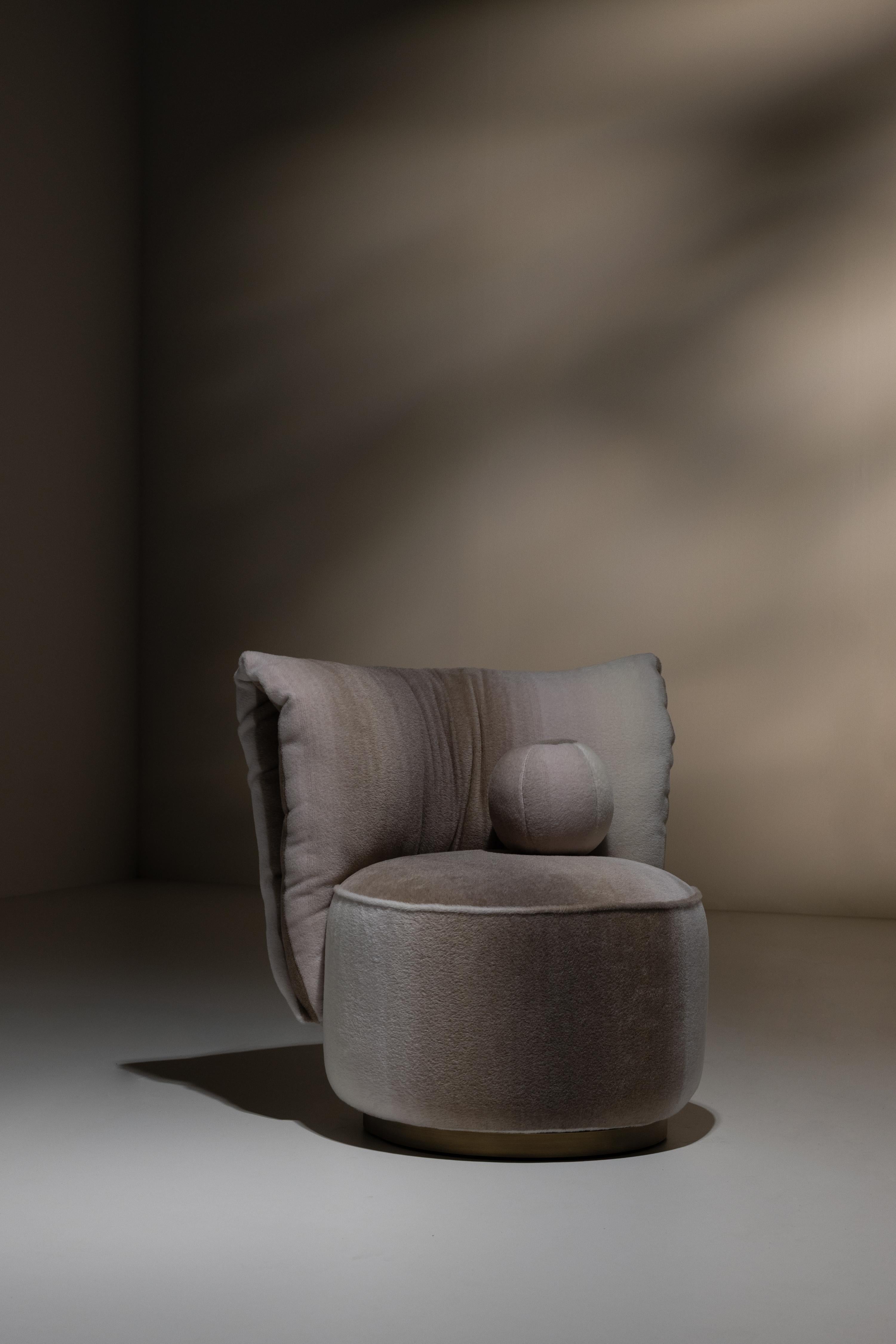 Fauteuil moderne Bolota, chaise d'appoint, alpaga, fabriqué à la main par Greenapple en vente 12