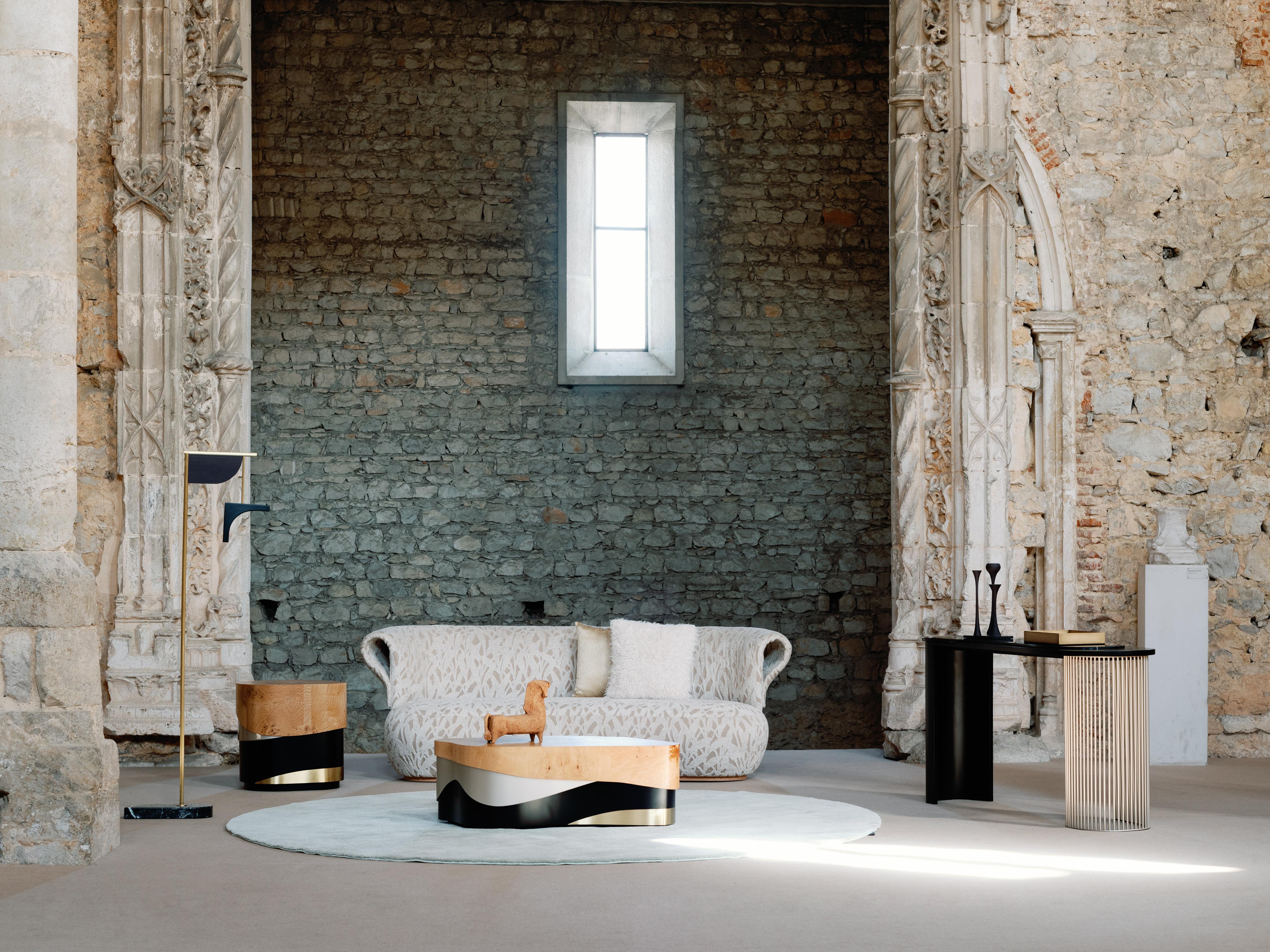 Modern Bolota Curved Sofa, Nobilis Fabric, Handmade in Portugal by Greenapple In New Condition For Sale In Lisboa, PT