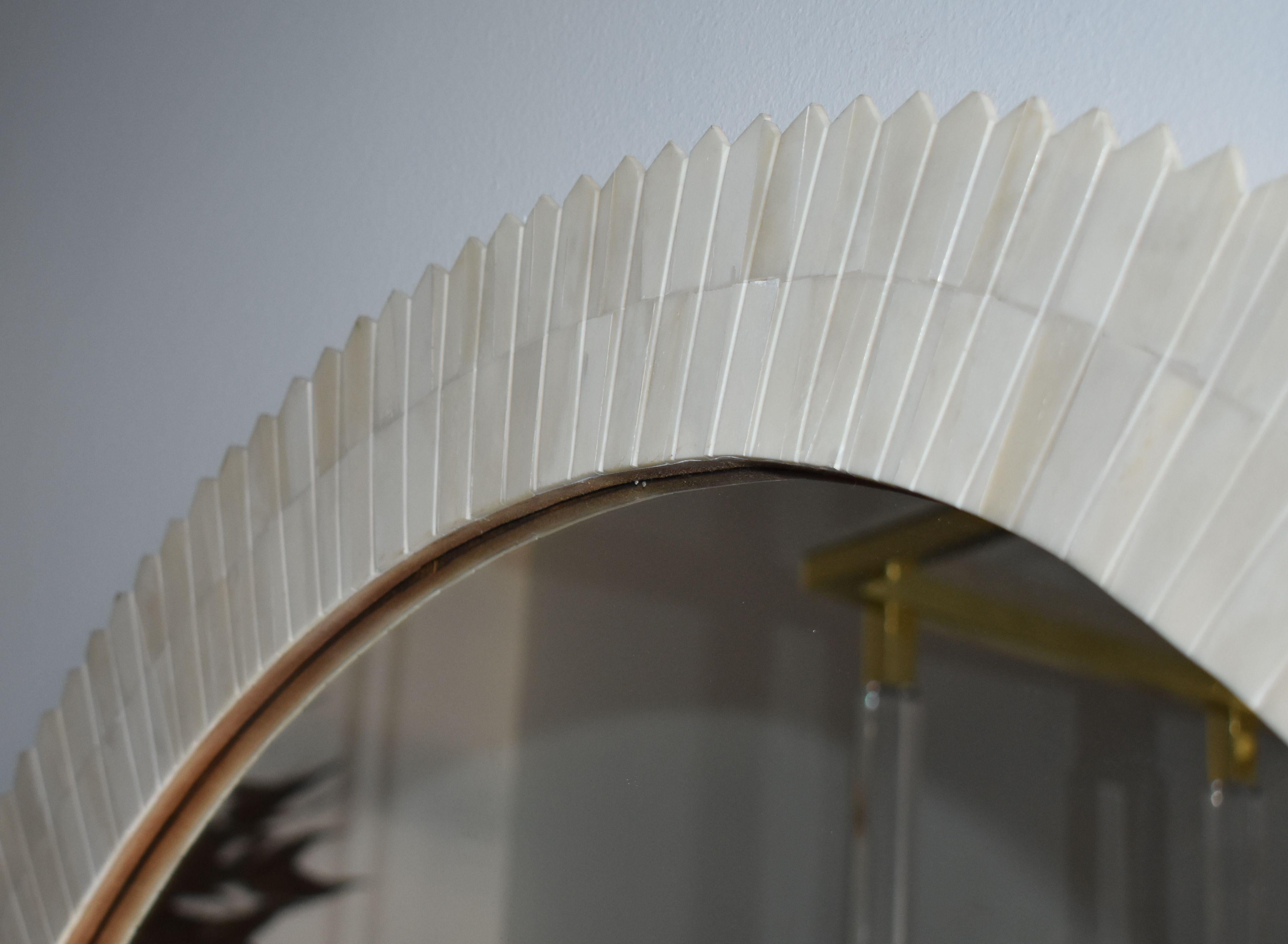 Modern Bone Round Mirror In Good Condition For Sale In Cathedral City, CA