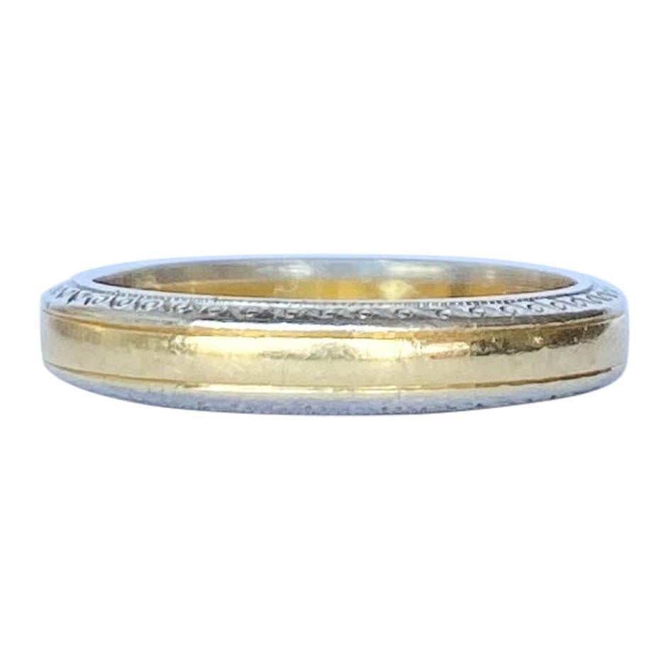 Modern Boodles and Dunthorne 18 Carat Yellow and White Gold Band For Sale