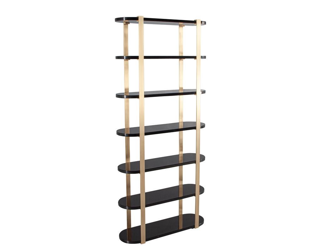 Modern Bookcase Cabinet in Brass and Black Lacquer For Sale 2