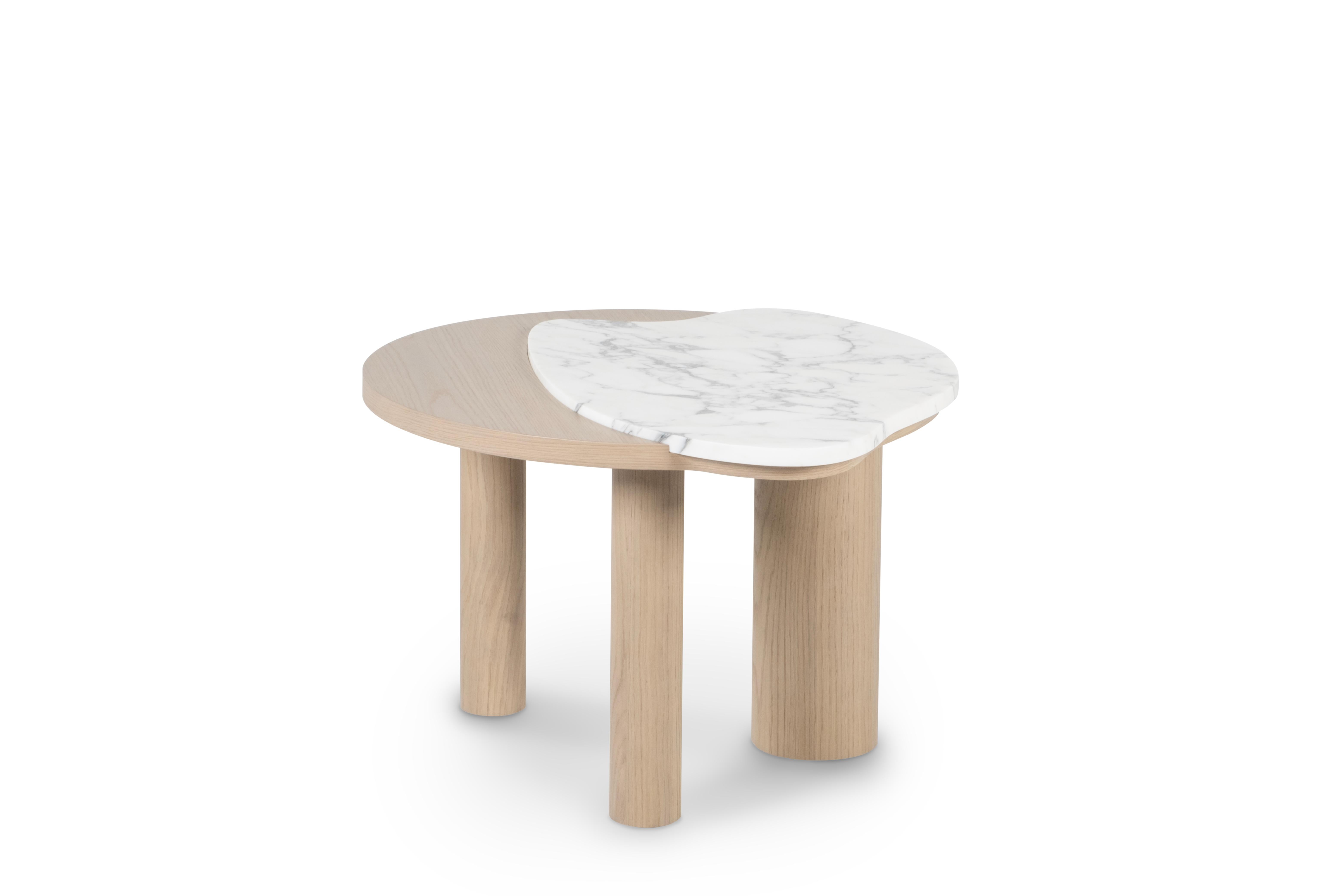 Moderne Bordeira-Couchtische, Marmor, Eiche, handgefertigt in Portugal von Greenapple im Angebot 5