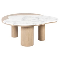 Moderne Bordeira-Couchtische, Marmor, Eiche, handgefertigt in Portugal von Greenapple