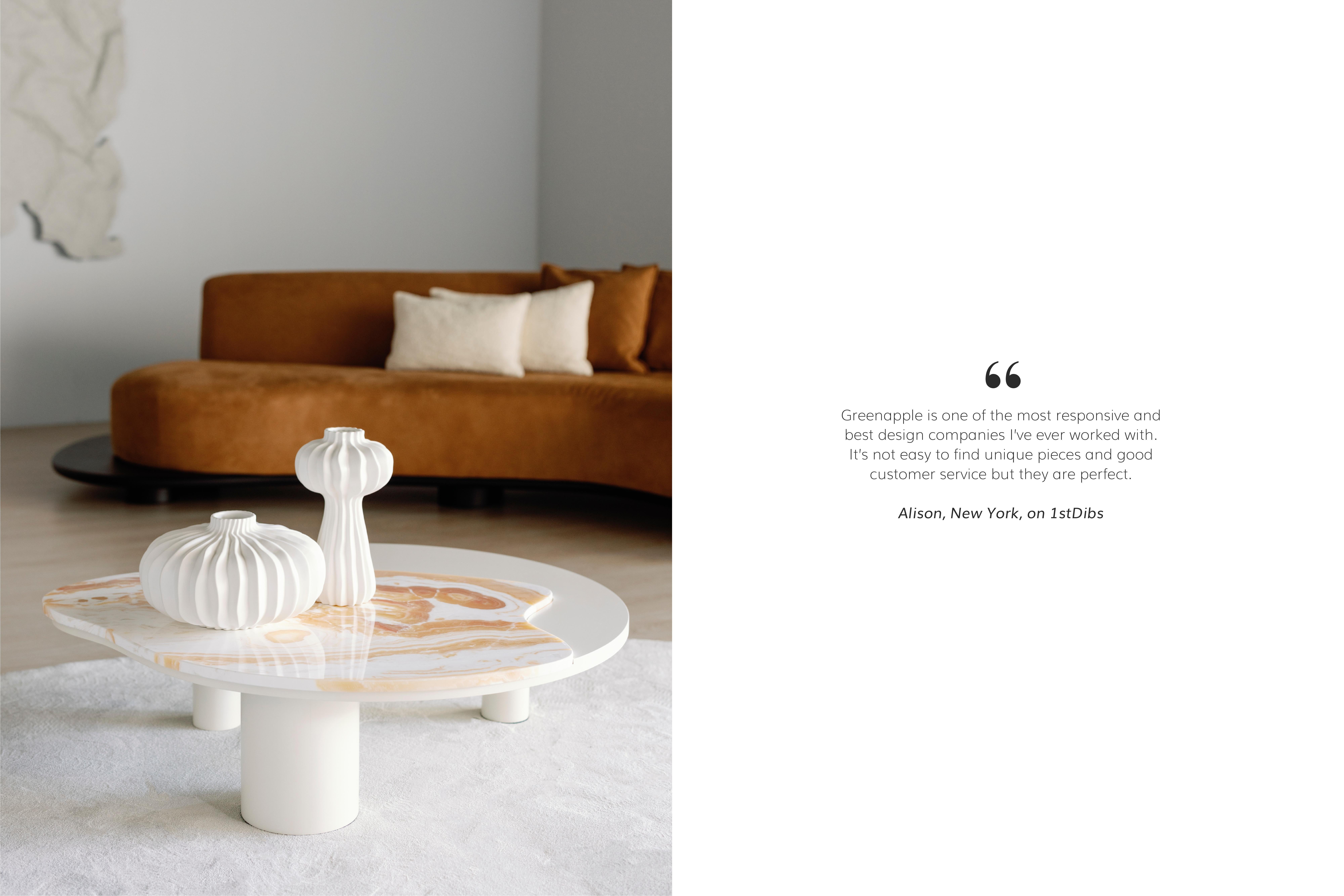 Moderne Bordeira Nesting Couchtische, Nilo Onyx, Handgefertigt Portugal Greenapple (21. Jahrhundert und zeitgenössisch) im Angebot