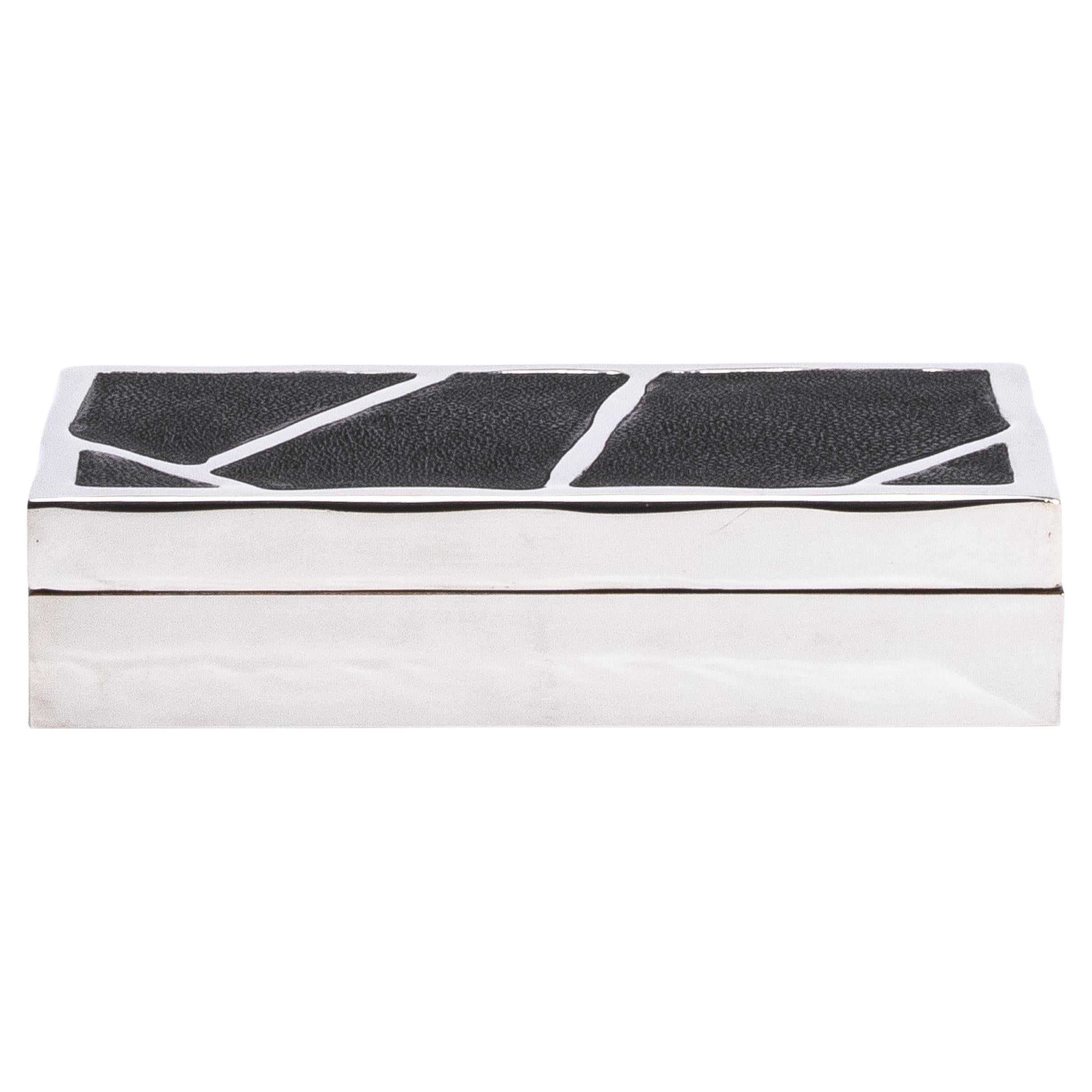 Caja moderna de piel de zapa negra con acero inoxidable pulido de R&Y Augousti en venta
