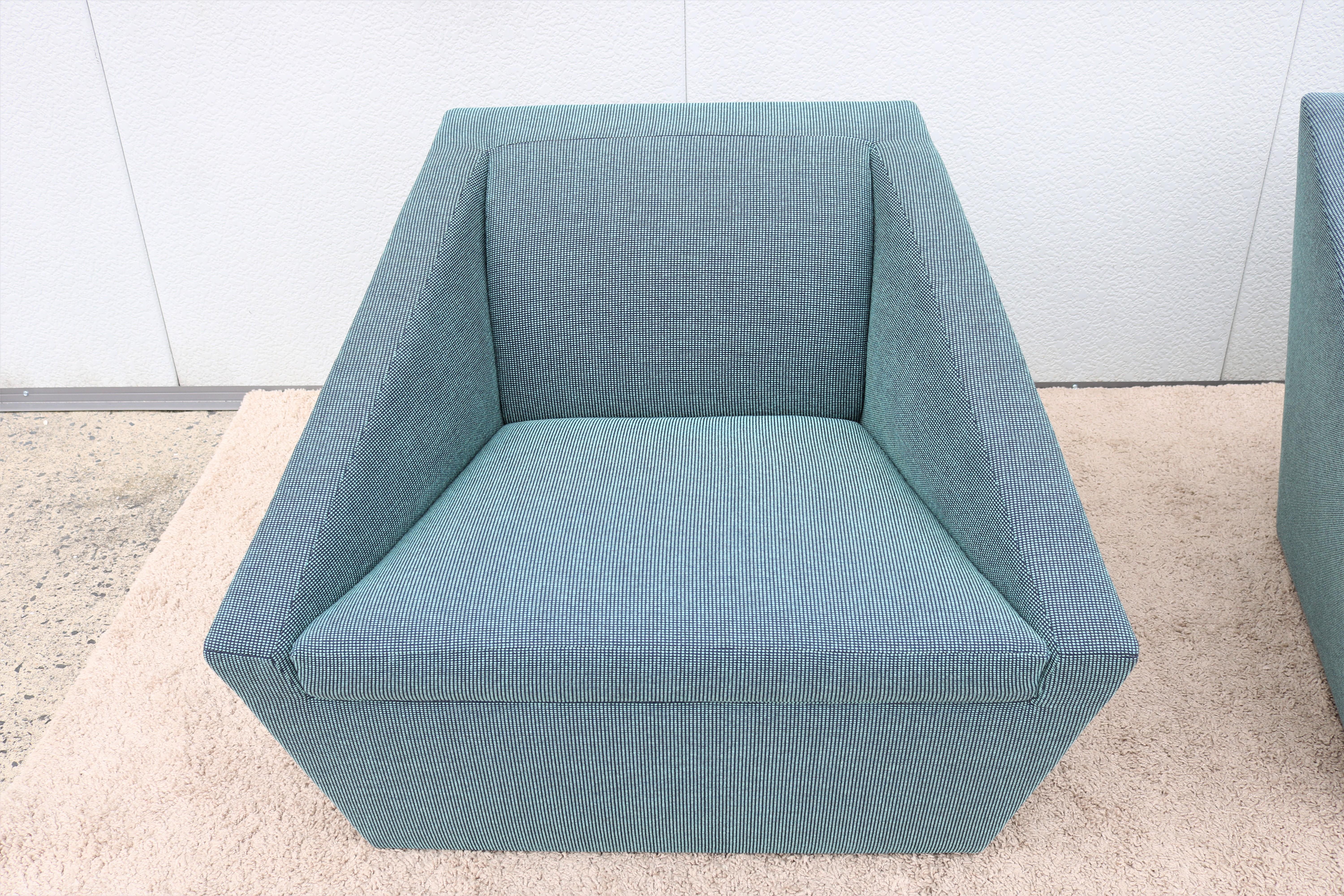Modern Brad Ascalon for Bernhardt Design Navy Blue Pillar Lounge Chairs, a Pair For Sale 1