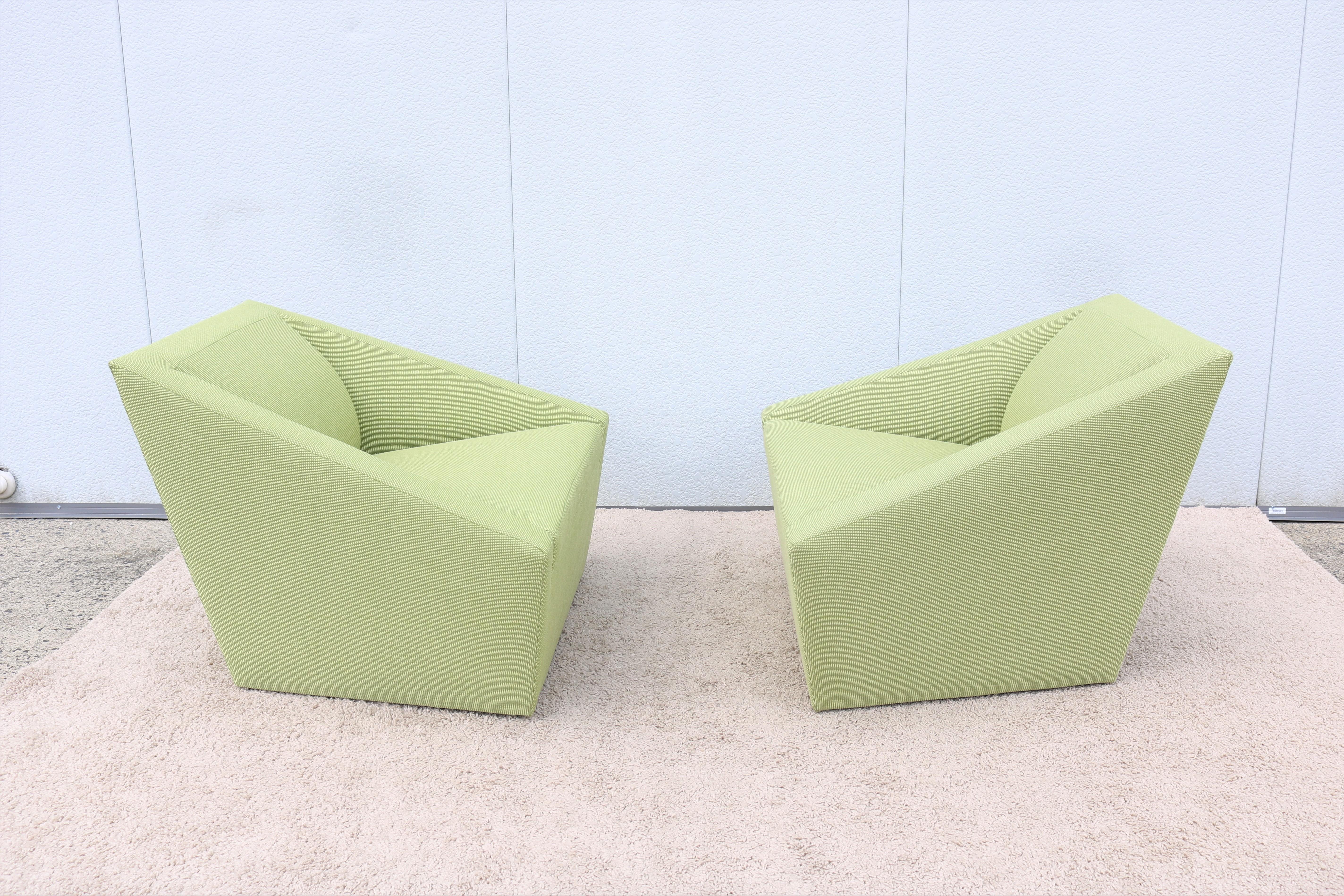 Contemporary Modern Brad Ascalon for Bernhardt Design Pillar Green Lounge Chairs, a Pair For Sale