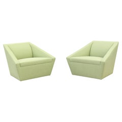 Modern Brad Ascalon for Bernhardt Design Pillar Green Lounge Chairs, a Pair