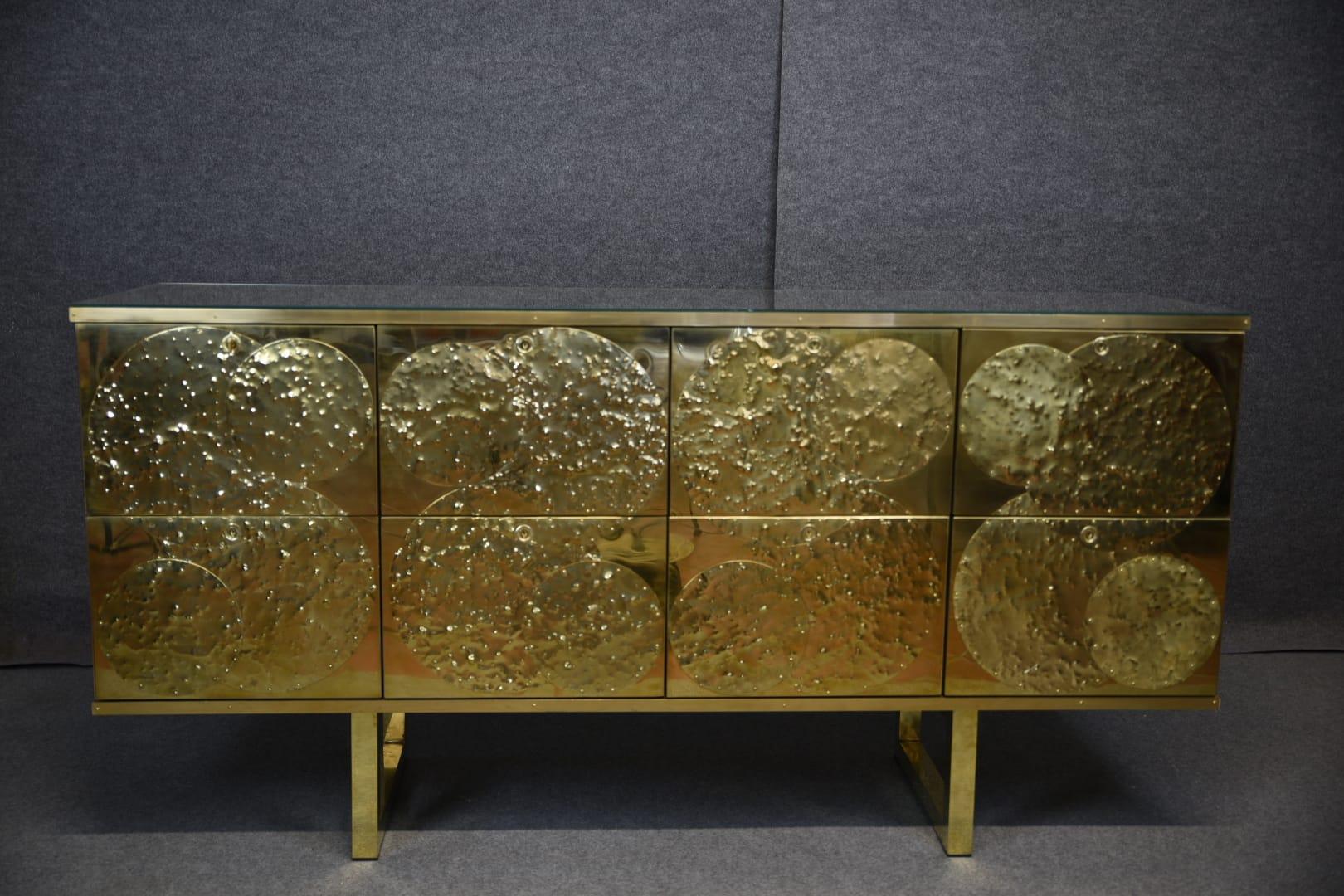 Modern Brass and Birch Sideboard with 8 Drawers Handmade in Italy Available For Sale 3