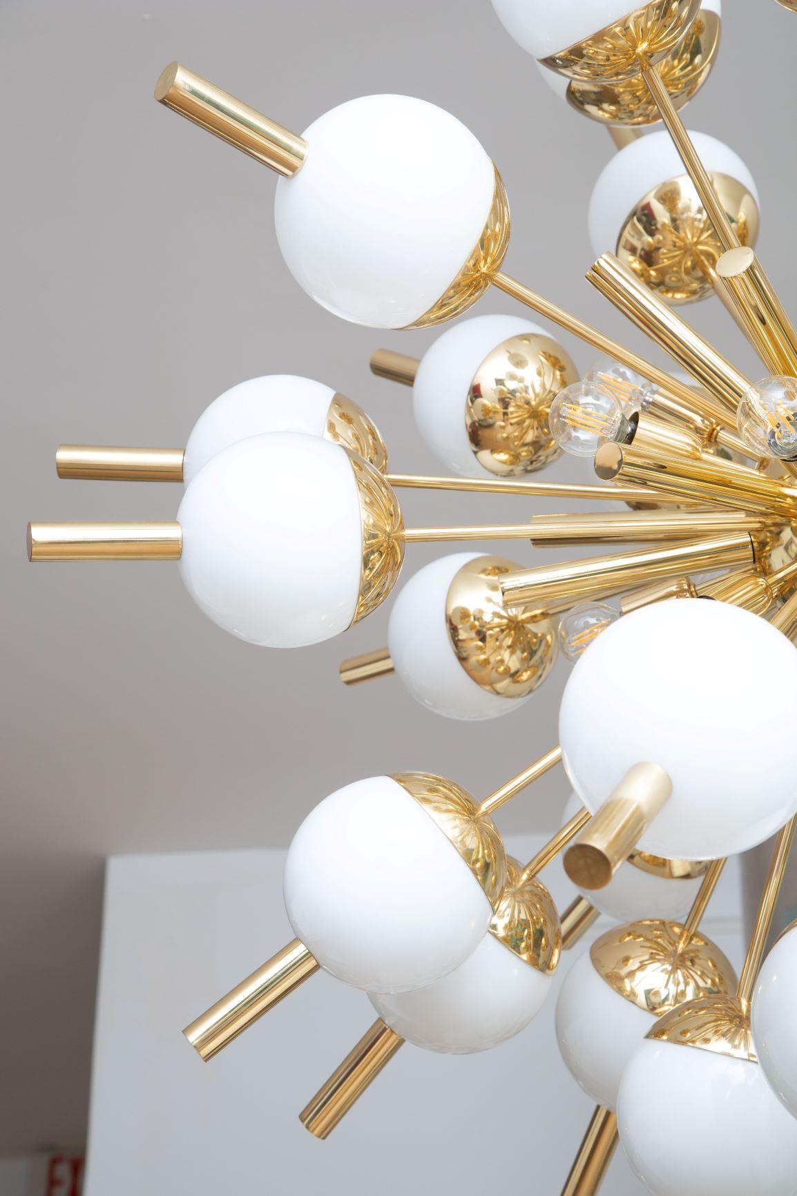 Modern Brass and Glass Sputnik Chandelier, in Stock 3