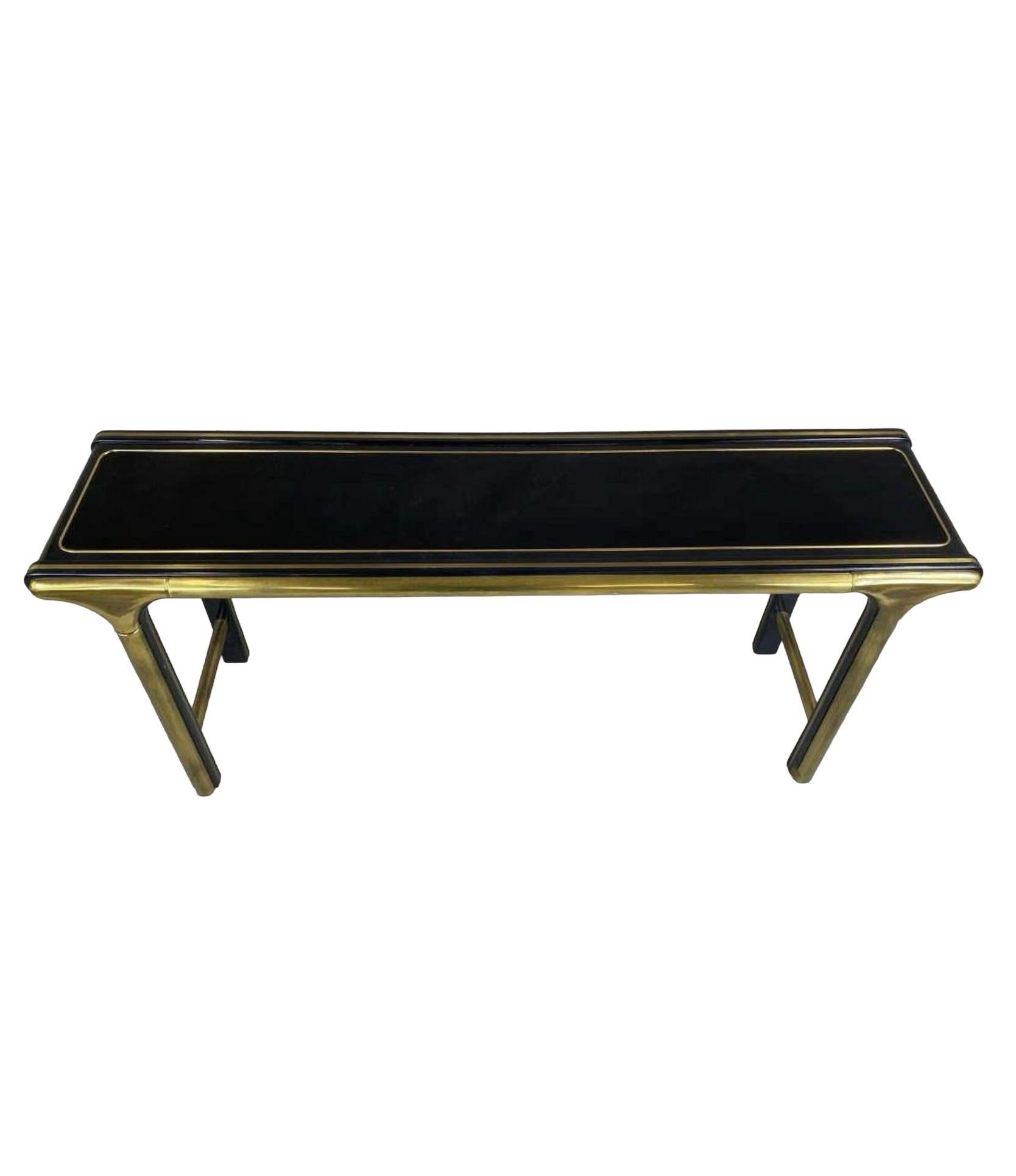 20th Century Modern Brass And Lacquer Console Table By William Doezema For Mastercraft For Sale