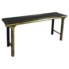 Table console moderne en laiton et laque de William Doezema pour Mastercraft