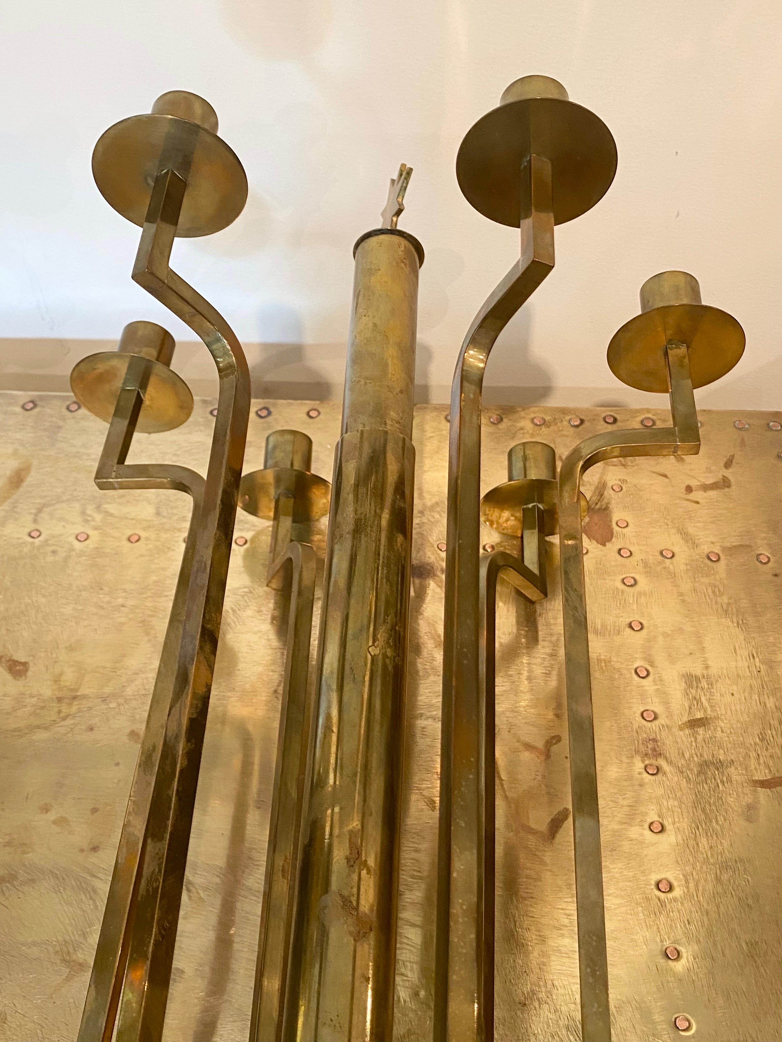 Candelabro moderno in ottone in vendita 5