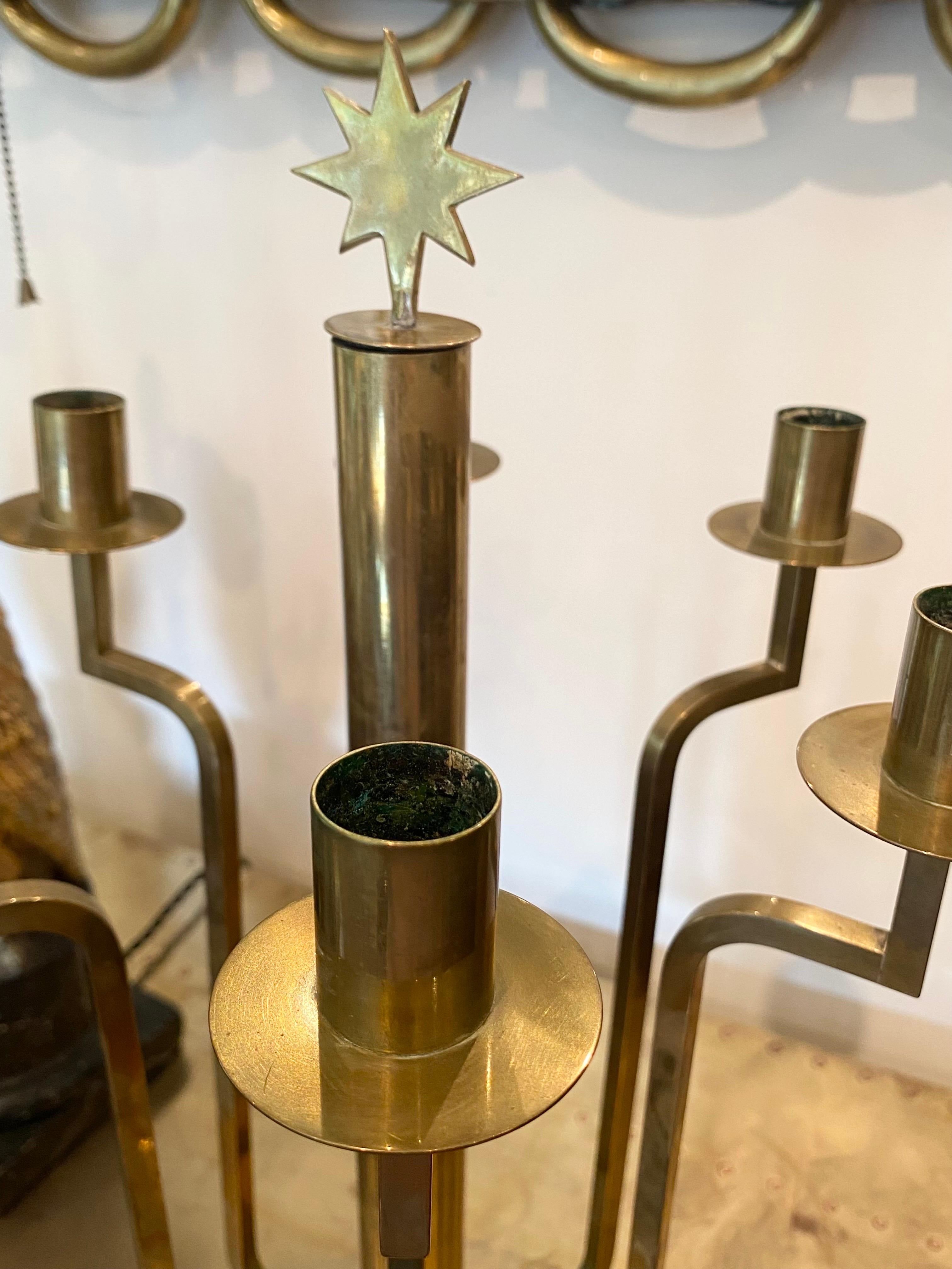 XX secolo Candelabro moderno in ottone in vendita