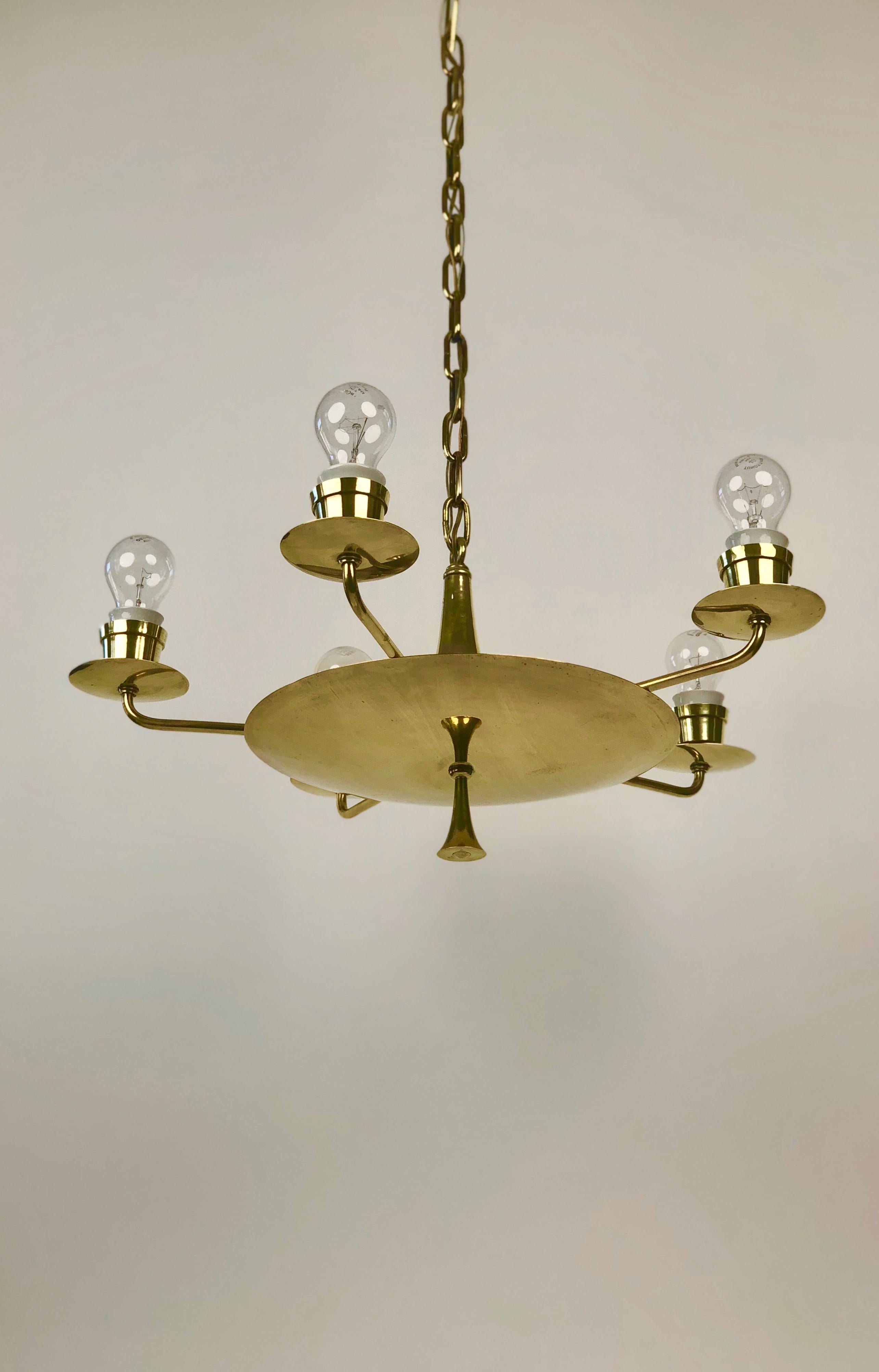Modern Brass Chandelier from the 1920's, with Silk Shades, Austria, 1920's For Sale 6