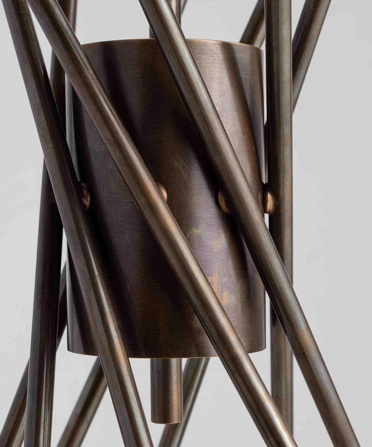 XXI secolo e contemporaneo Lampadario moderno in ottone, Made in Italy in vendita
