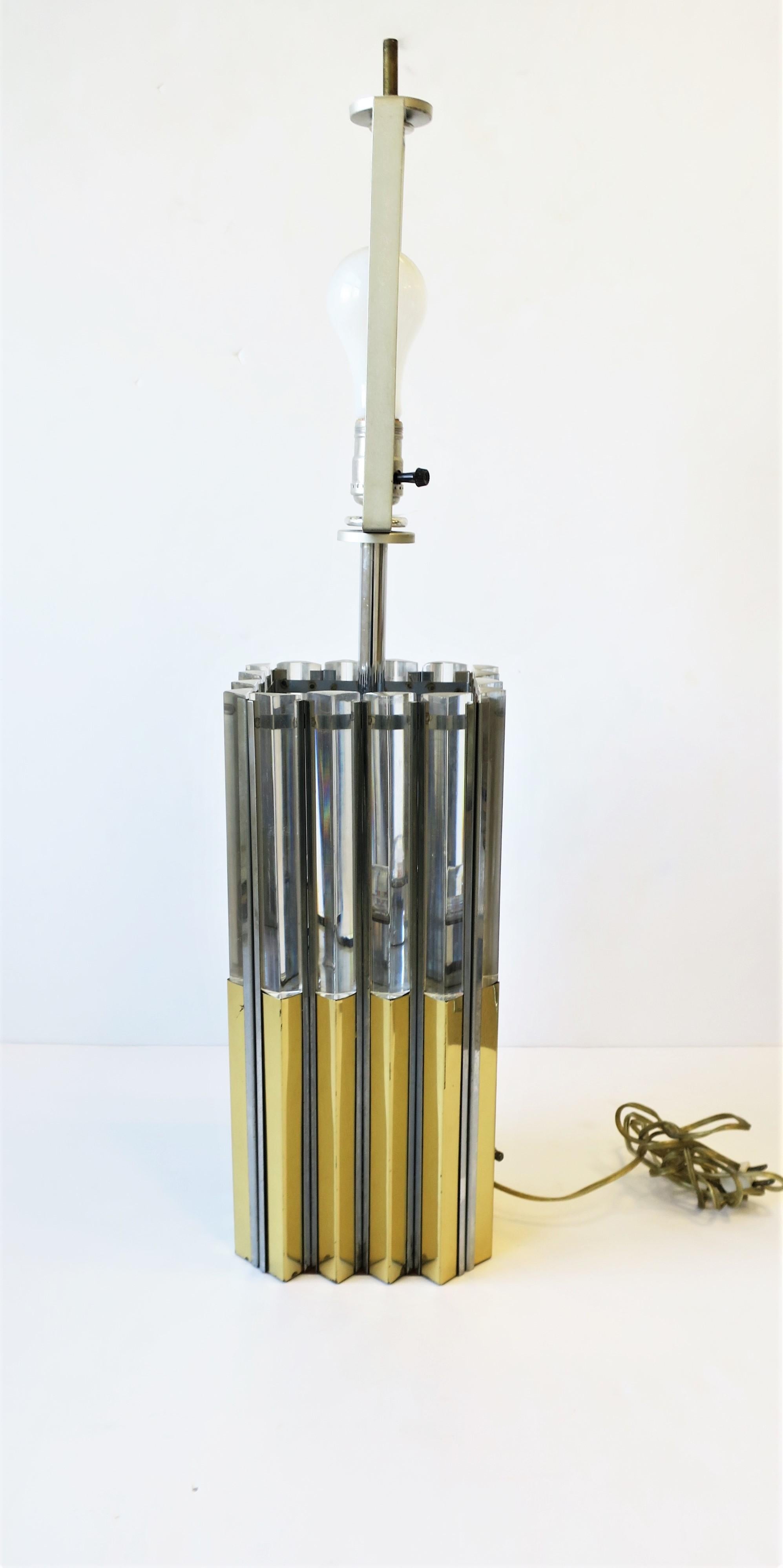 Modern Brass Chrome and Lucite Table Lamp, circa 1970s For Sale 6