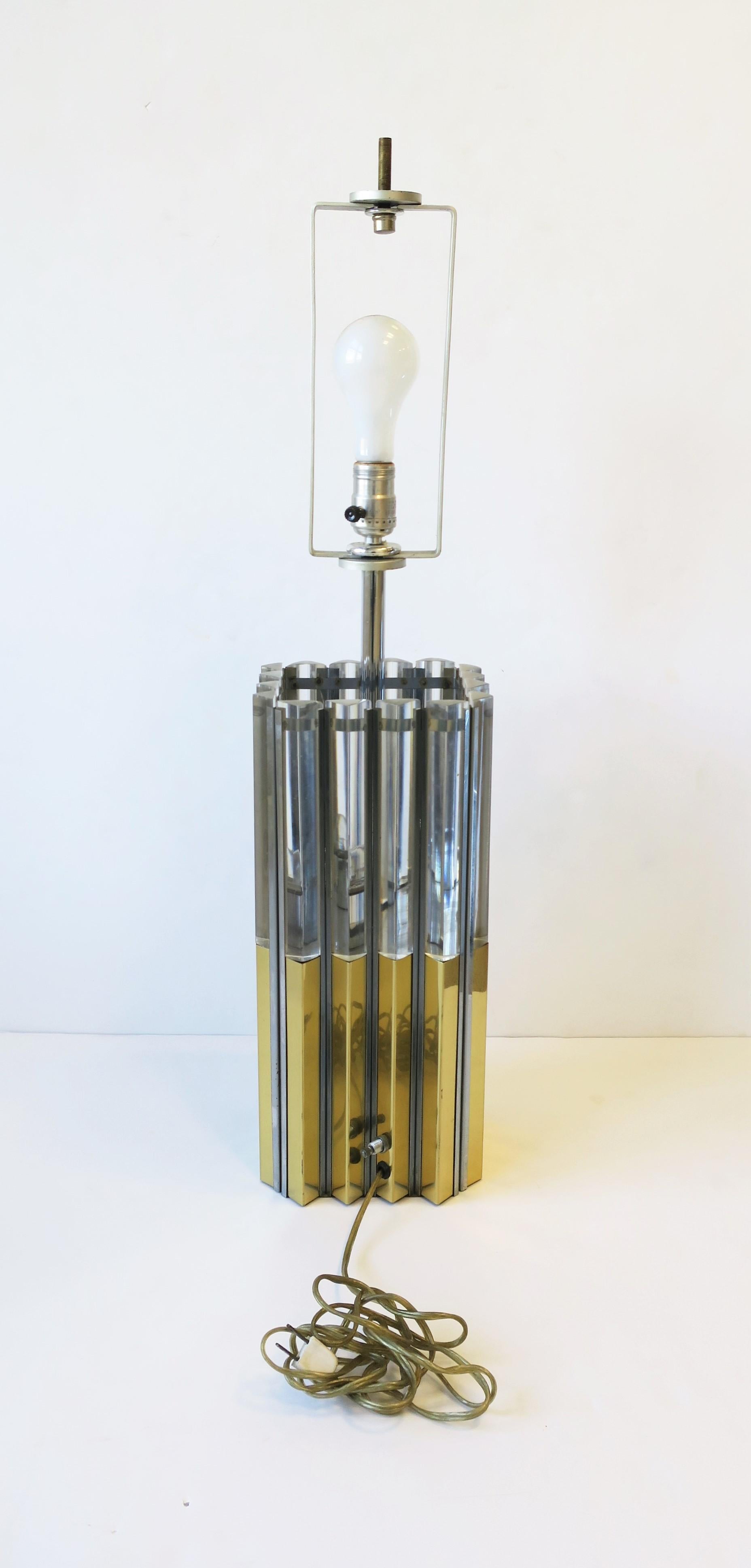 Modern Brass Chrome and Lucite Table Lamp, circa 1970s For Sale 7