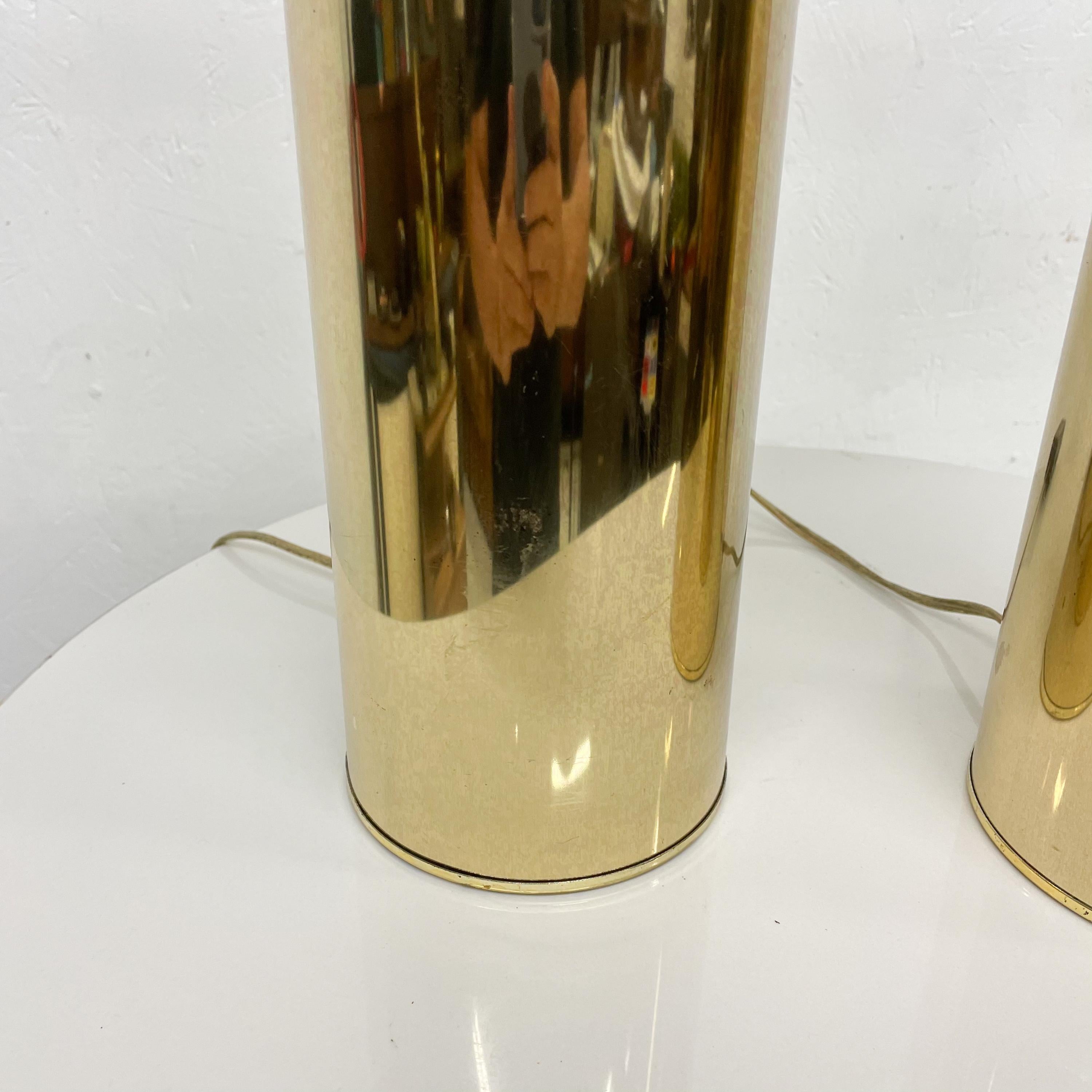1970s Modernist Brass Cylinder Table Lamps Style of Robert Sonneman In Good Condition For Sale In Chula Vista, CA