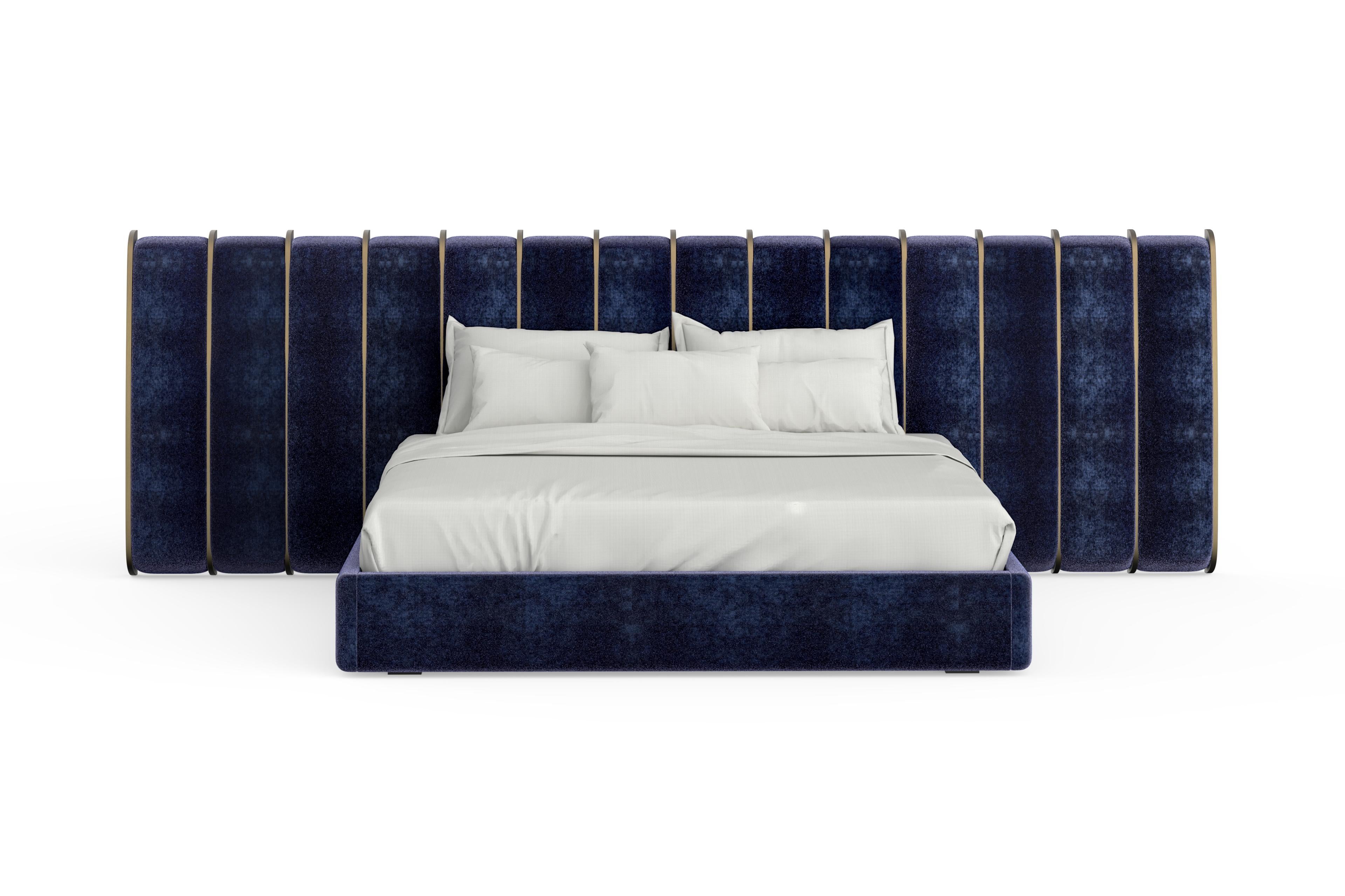 Free Hand US King Size Bed, Modern Collection, Handcrafted in Portugal - Europe

This listing is for a US King Size Bed, optional sizes available.

The elegant Free Hand bed is upholstered in blue silk velvet from Dedar and is designed to combine